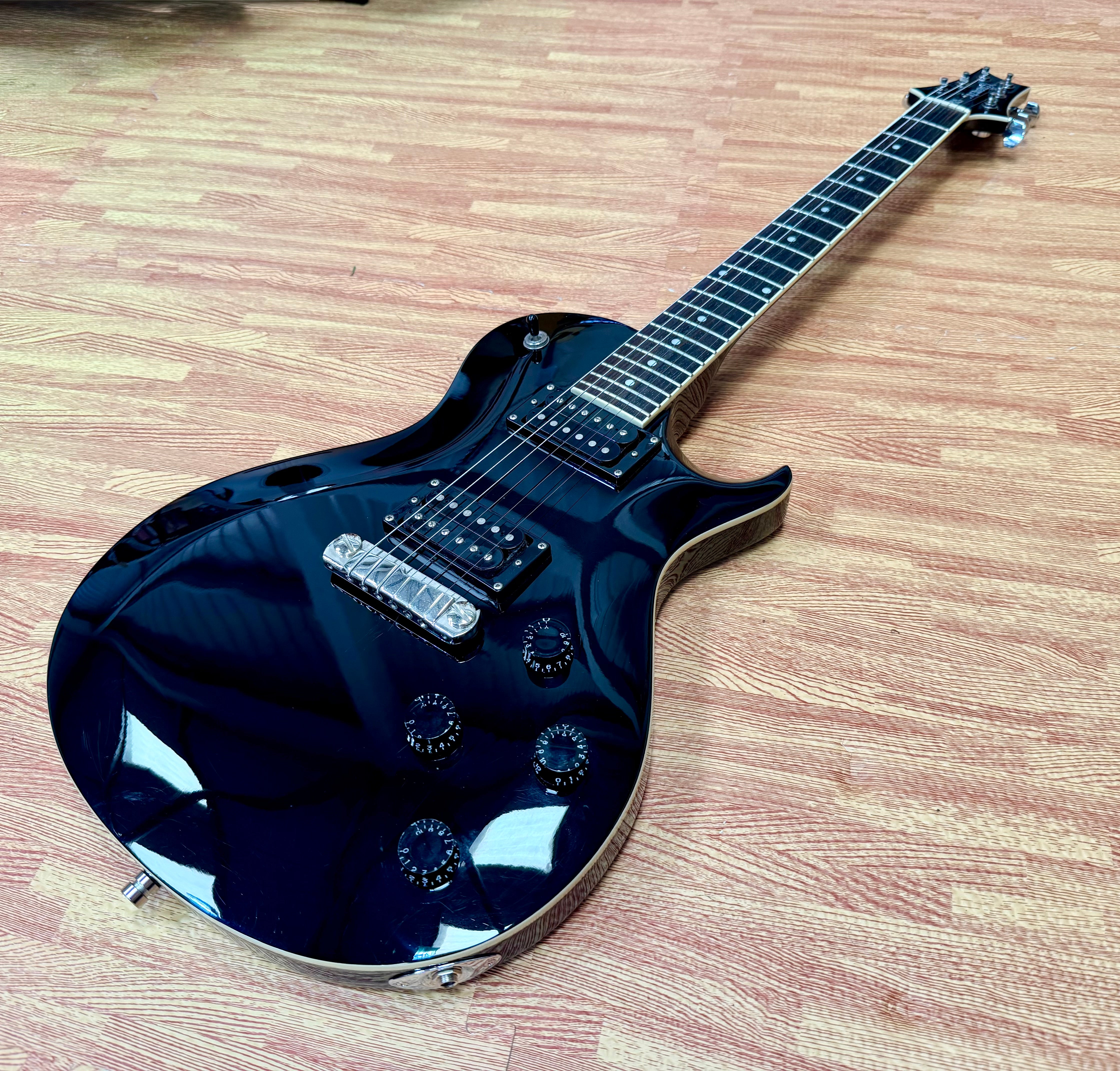🔥2003🔥 PRS SE Tremonti ~ Korean Made Electric Guitar~ Black + GigBag!