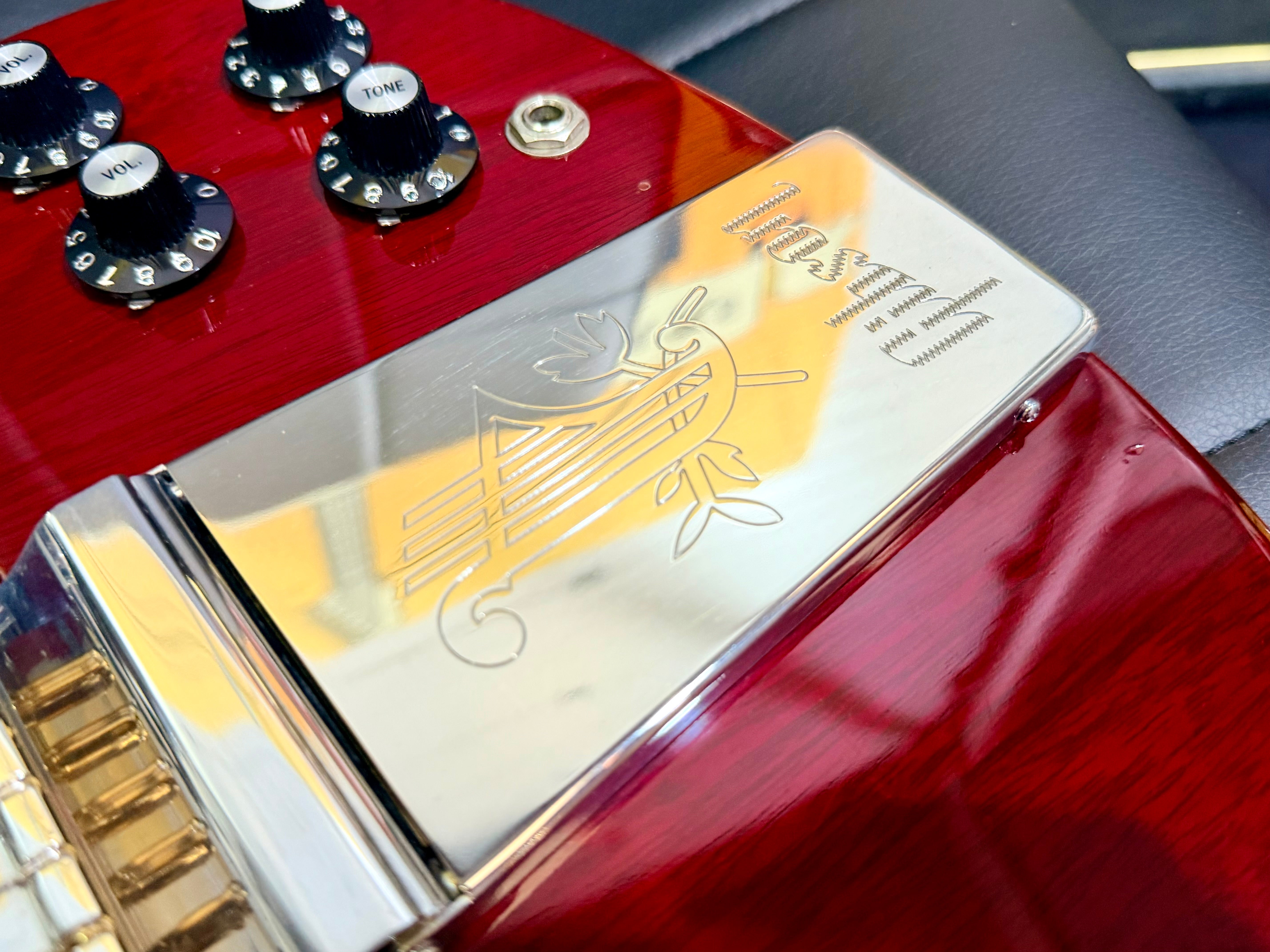 π₯ 1998 Gibson USA SG Standard In Heritage Cherry with Lyre Vibrola + Case π₯
