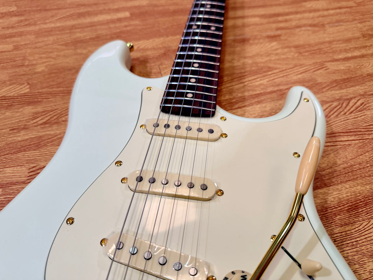 ⚡️NEW⚡️ Jet JS-380 OW Rosewood Electric Guitar~ Olympic White with Gold Hardware