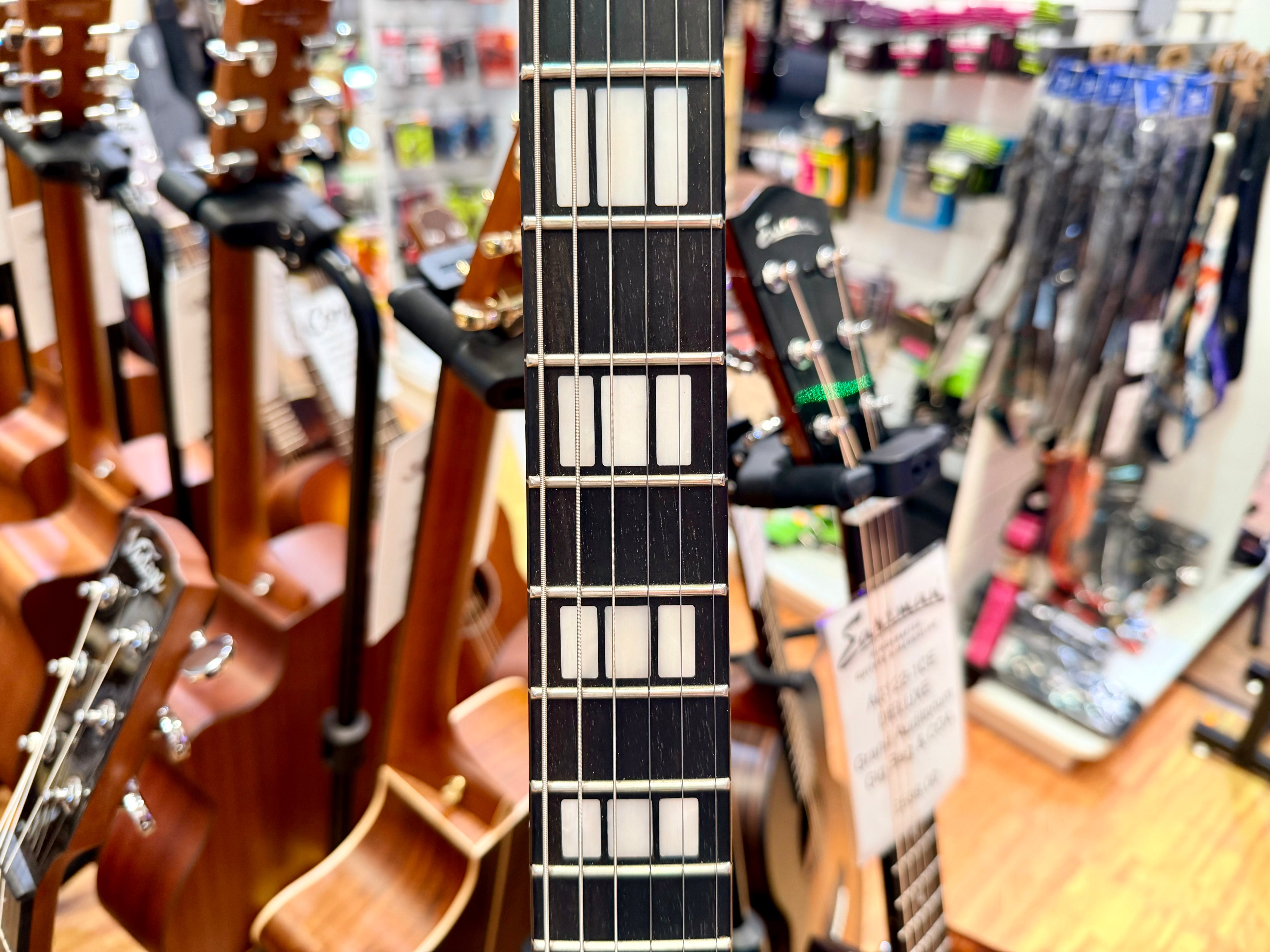 π₯2024π₯ EVH SA-126 Special QM Tobacco Sunburst + OHSC~ MINT~ Wolfgang Van Halen
