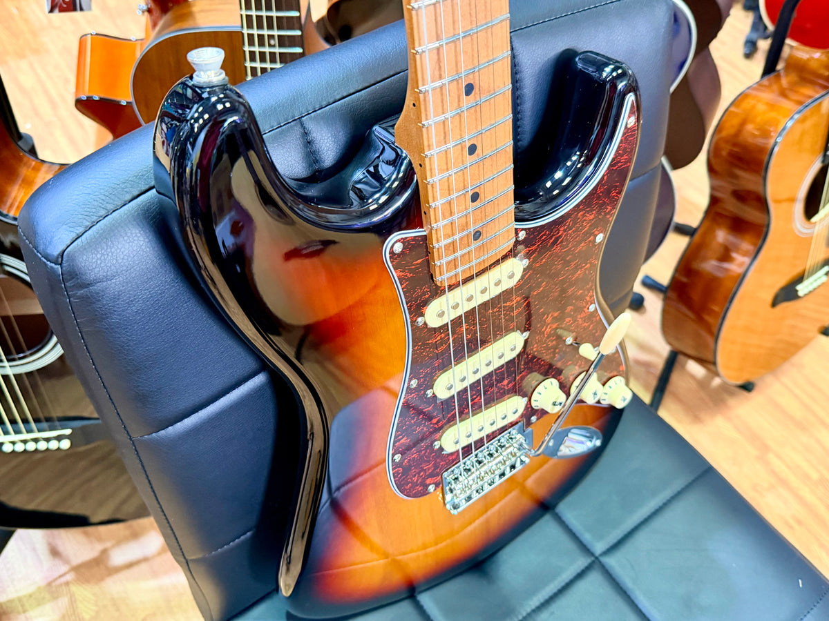Jet JS-300 Electric Guitar~ Sunburst~ Roasted Maple~ Strat~ 2026!