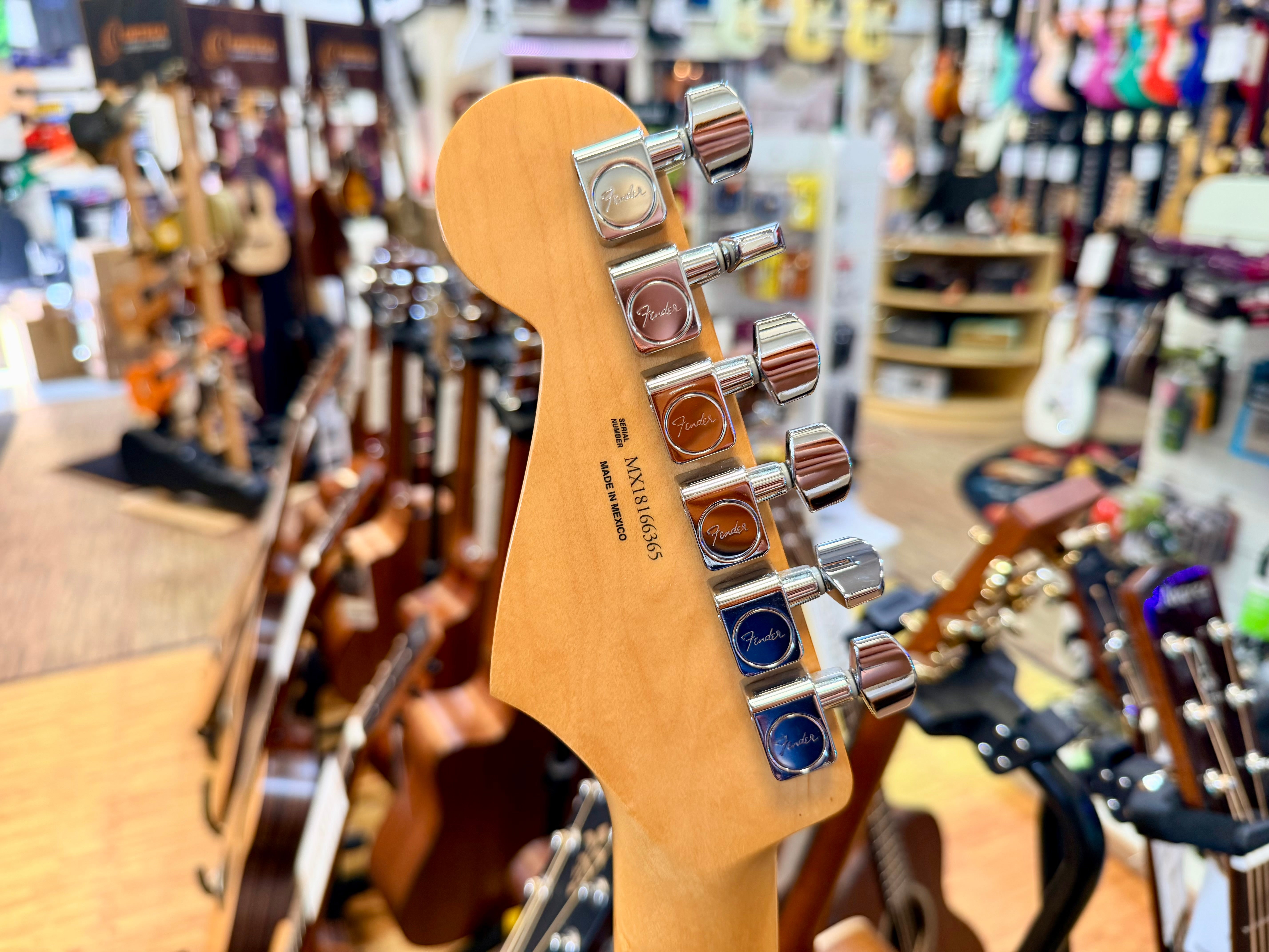 ✨2018✨ Fender Player Stratocaster~ Buttercream~ Maple Neck~ Made in Mexico!