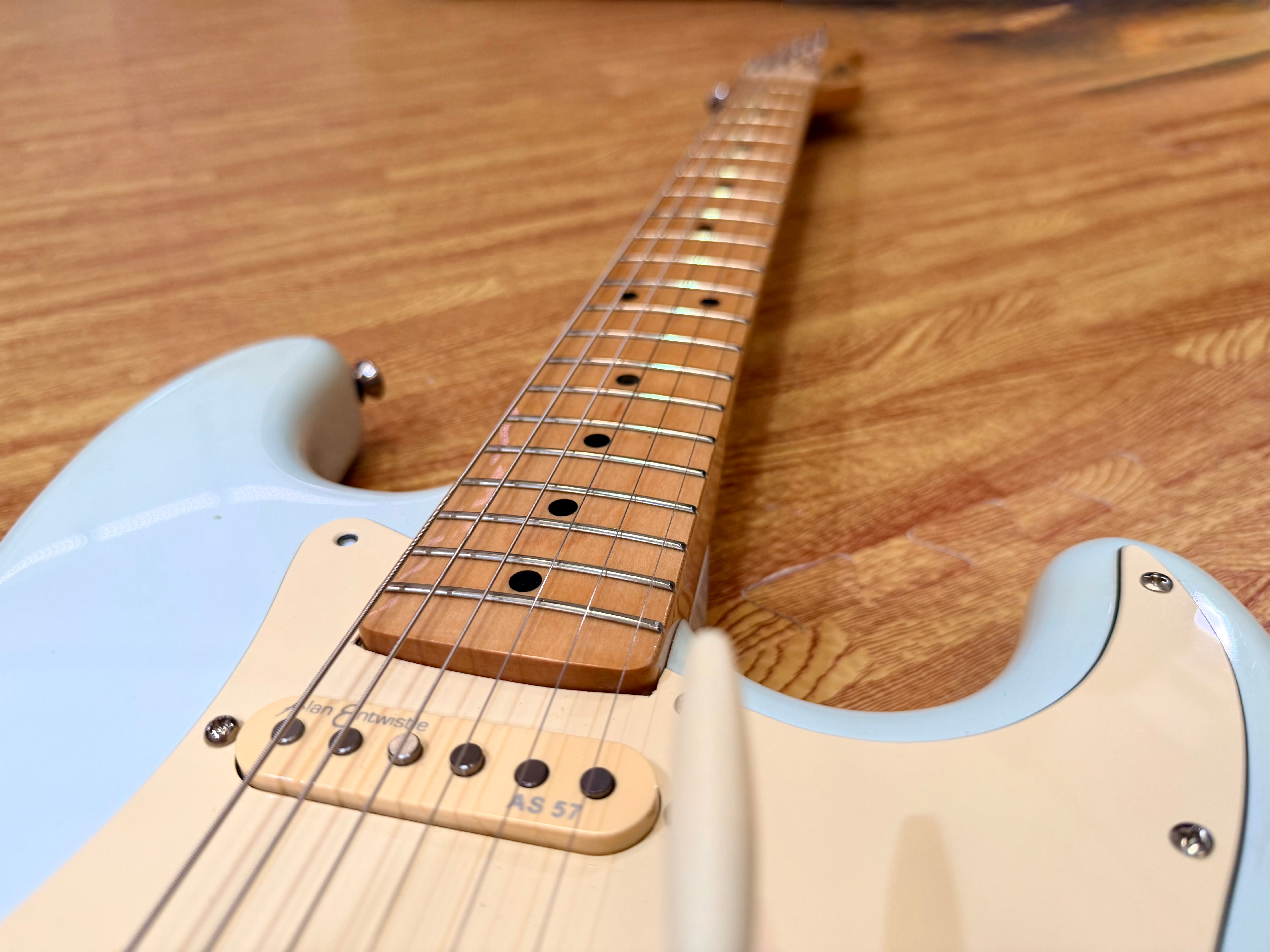 ✨2020✨ Revelation RTS-57 ‘50s Stratocaster Style Electric Guitar~ Daphne Blue!