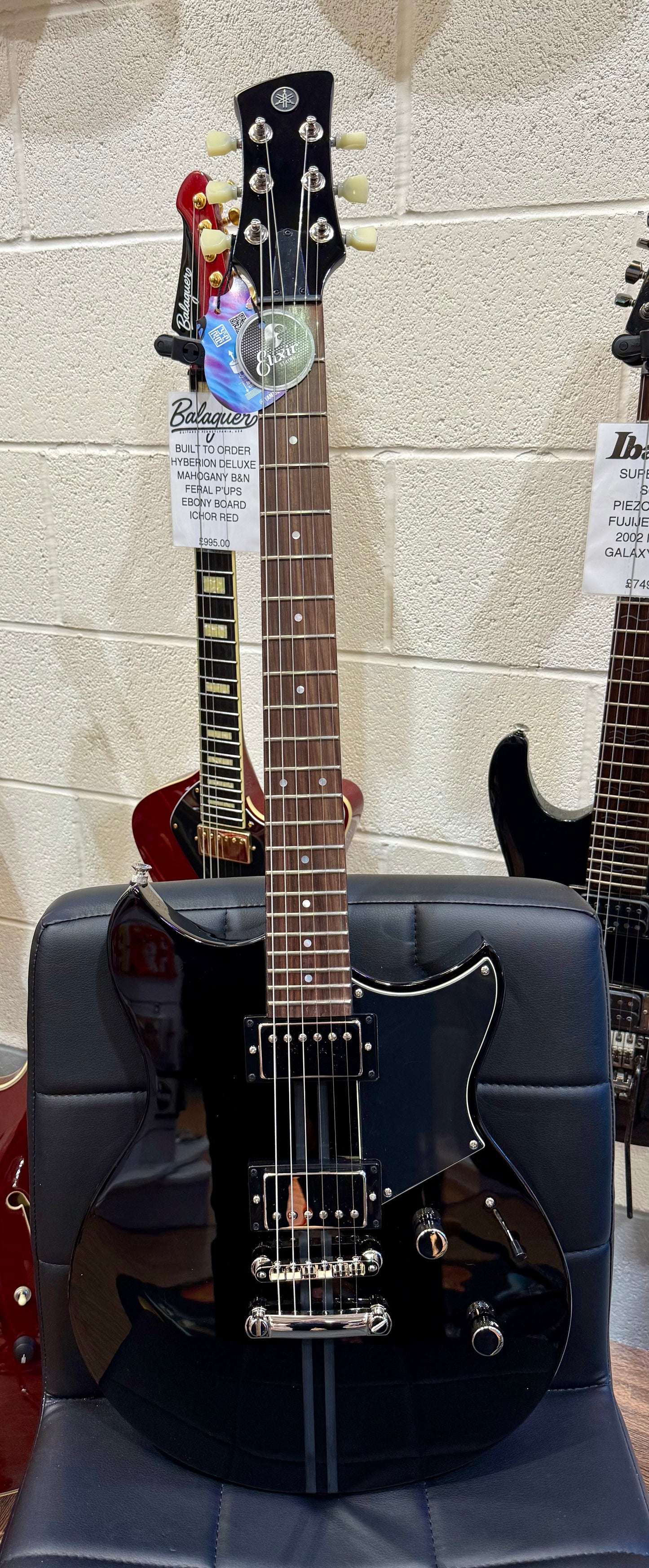 🌟BRAND NEW🌟 Yamaha Revstar Element RSE20~ Gloss Black~ Latest Model!