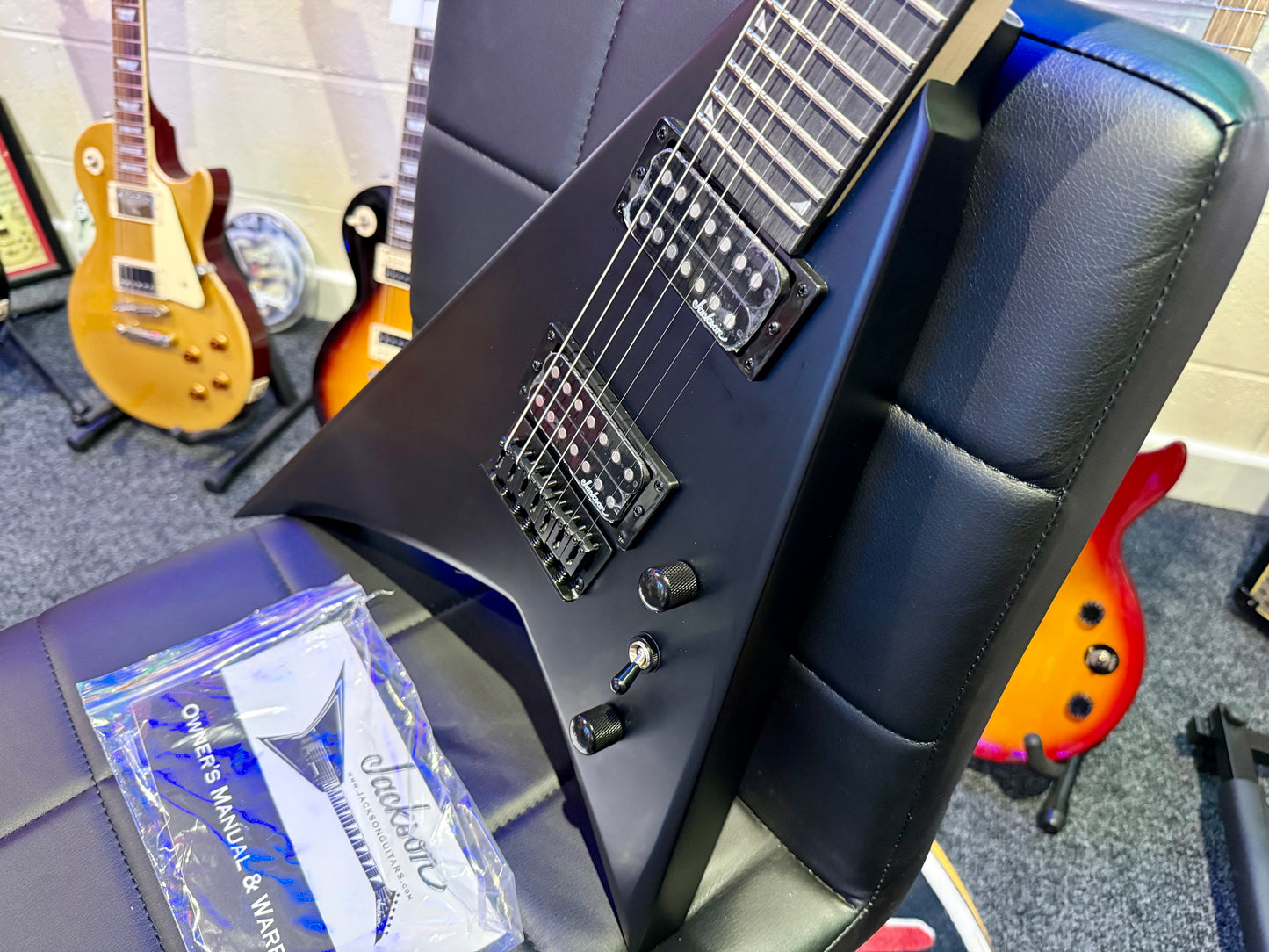 🔥NEW 2025🔥 Jackson JS22-7 RR HT Randy Rhodes 7 String~ Satin black!