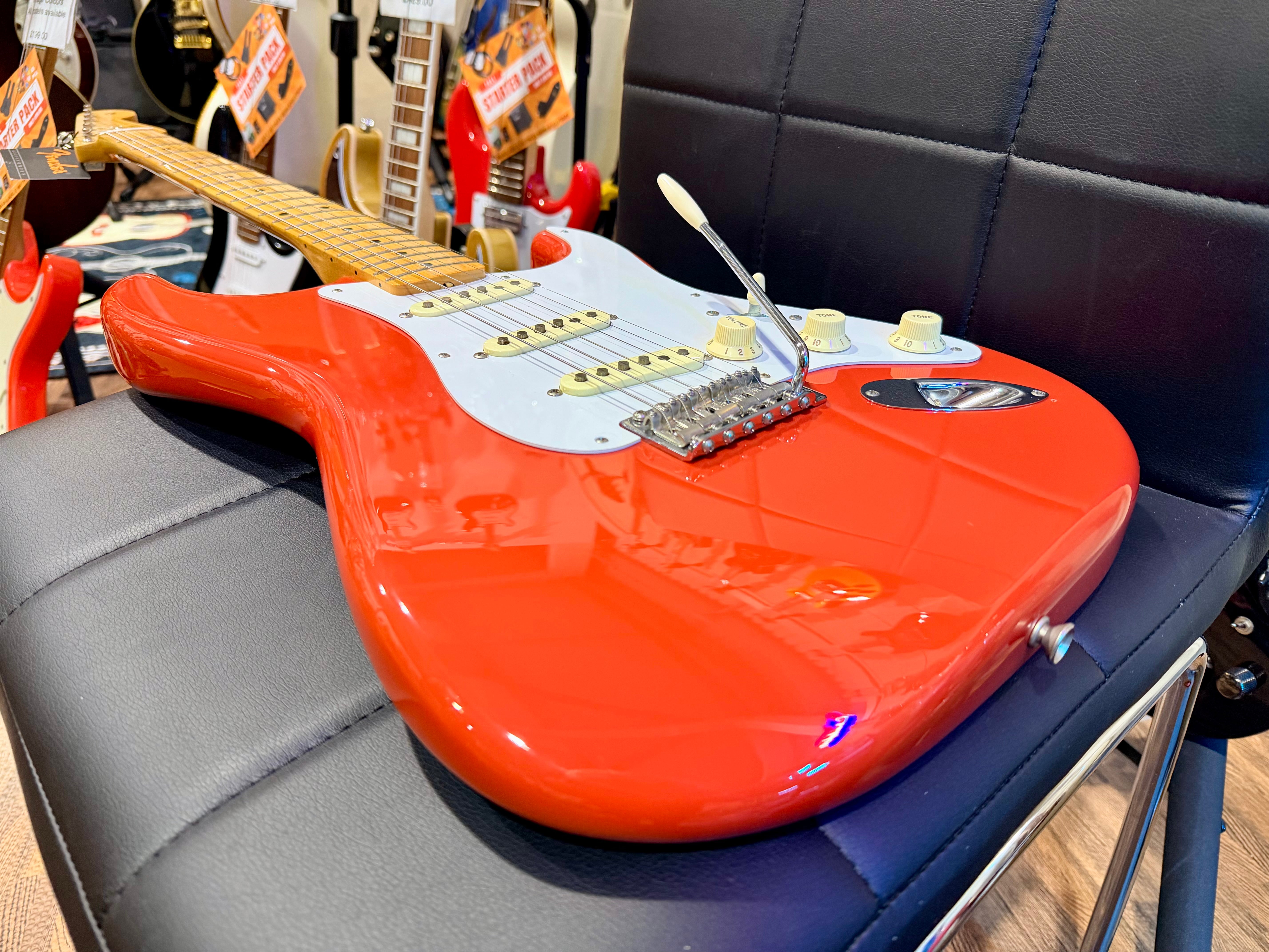 🌟MINT🌟 Fender Classic Series 50s Stratocaster~ Fiesta Red~ Mexican~ 2013