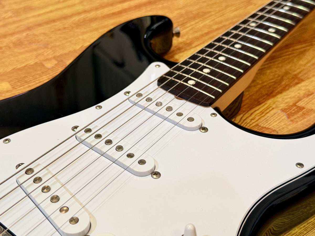 π―π΅2004π―π΅ Fender Japan ST-45 Stratocaster Black~ MIJ Rosewood Fingerboard!