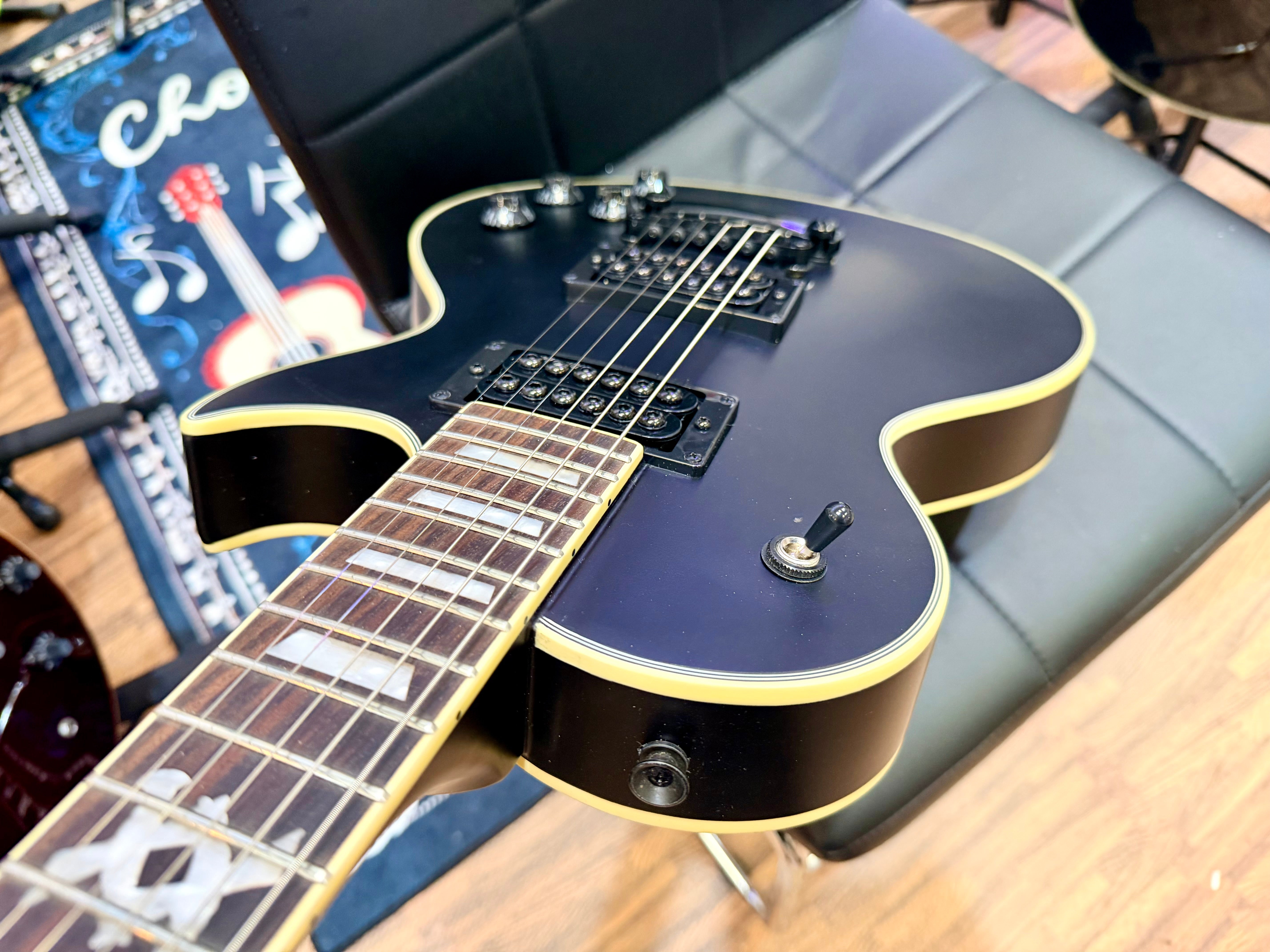 🔥B-STOCK DEAL🔥 NEW Vintage V100 VMX Electric Guitar~ Satin Black Les Paul!