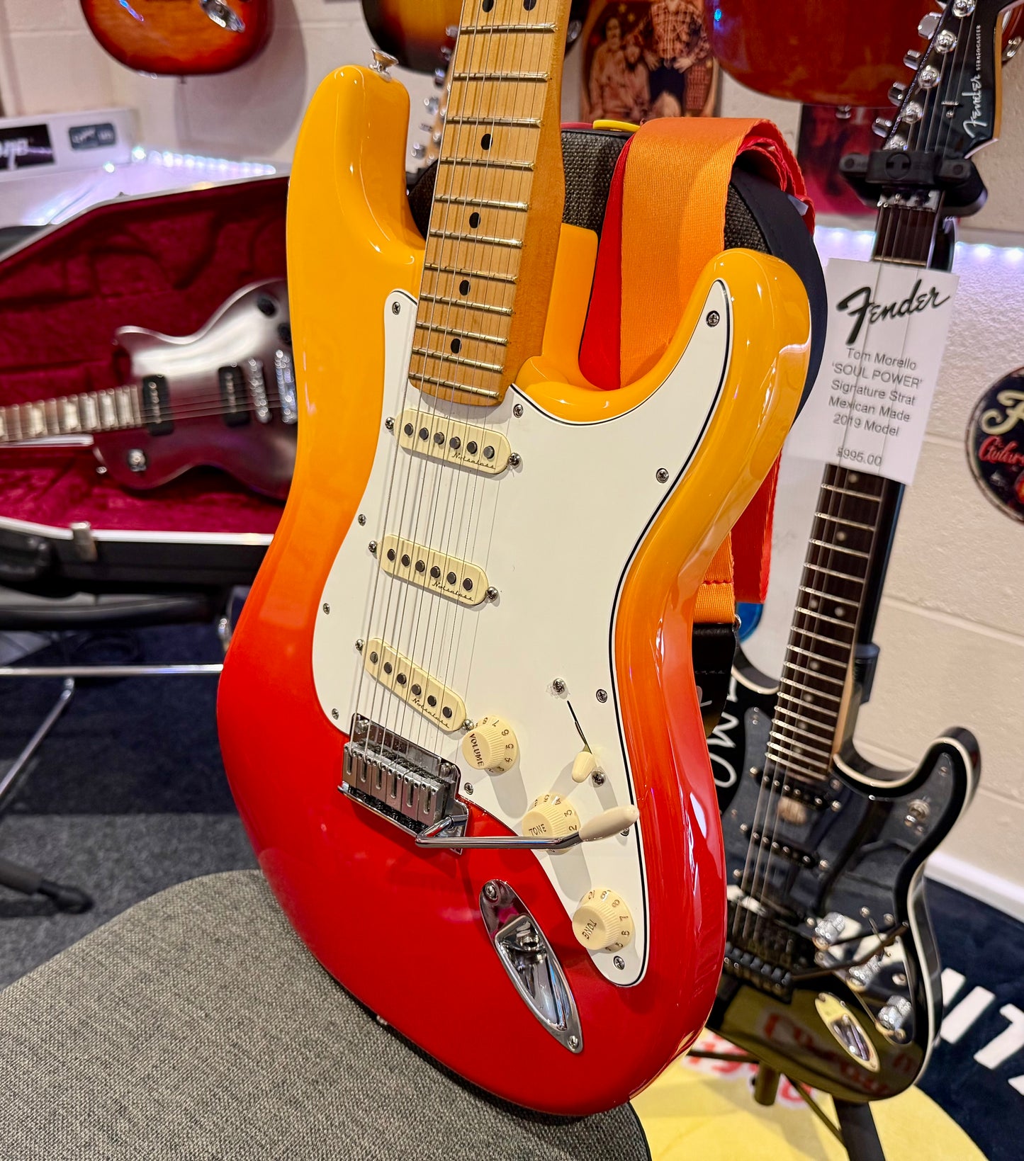 ☀️LIMITED EDITION☀️ Fender Player Plus Stratocaster ~ Tequila Sunrise~ Mexican!
