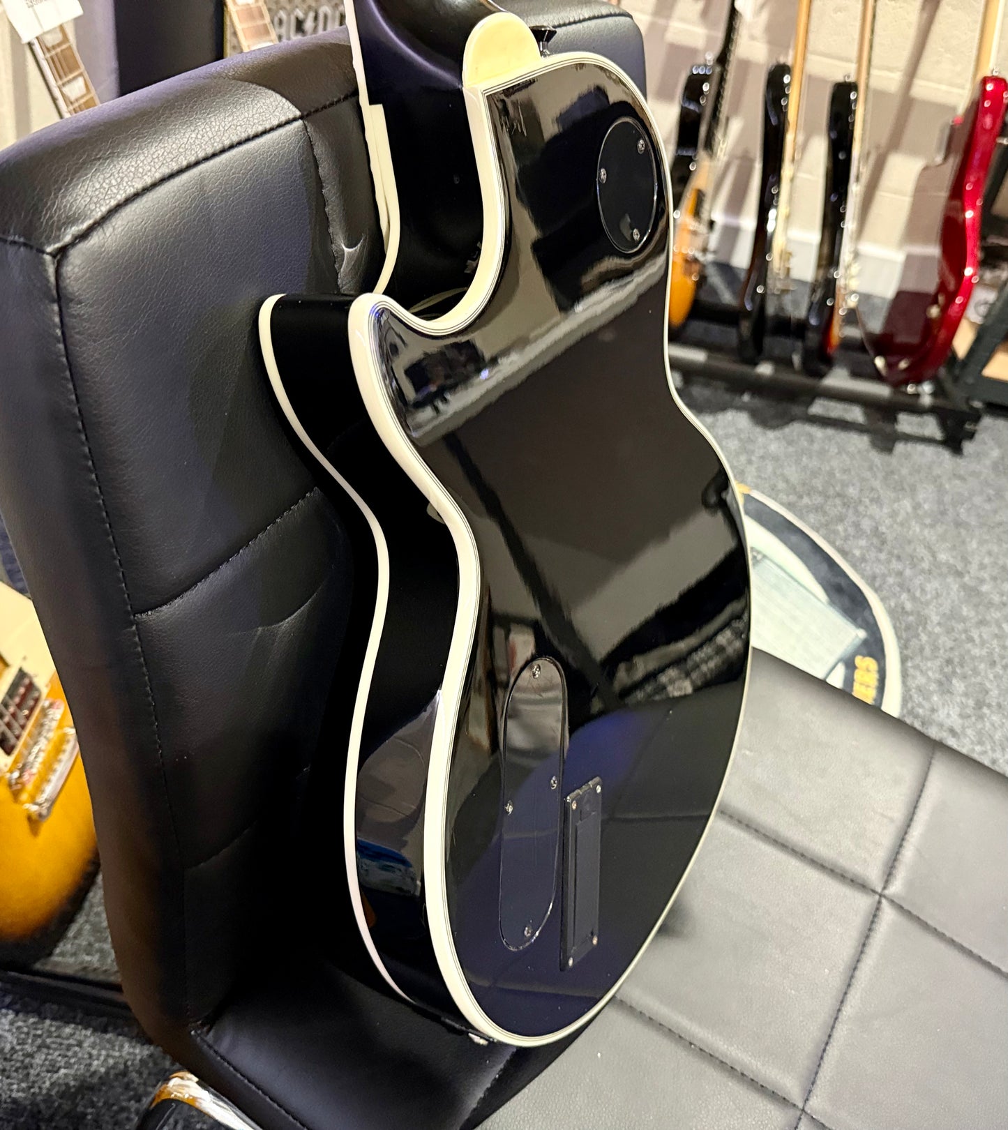 🔥2008🔥 Epiphone Les Paul Custom Prophecy EX~ Midnight Ebony~ EMG’s + Case!