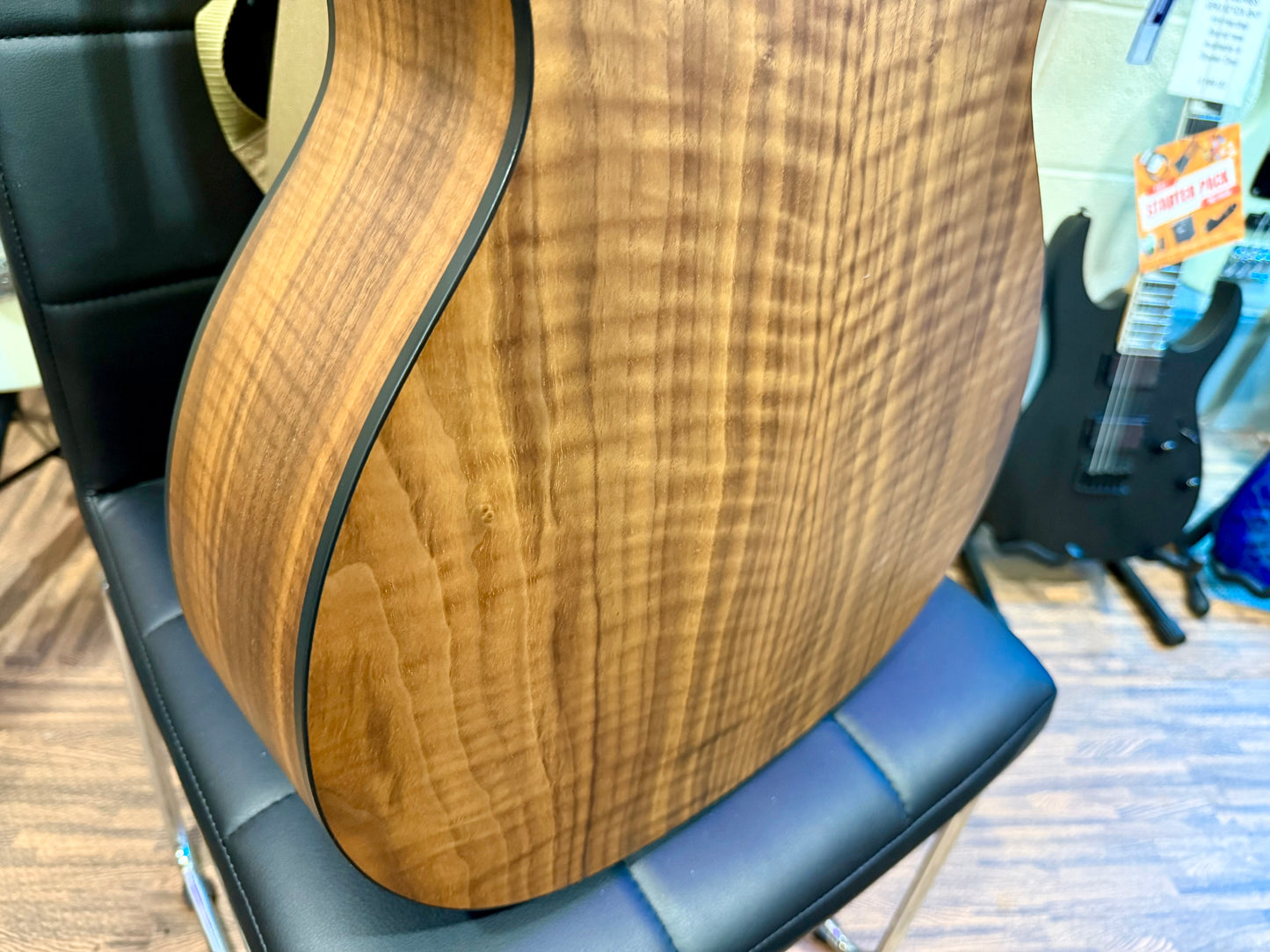 🌟2022 MINT🌟 Taylor 114e Natural Satin~Grand Auditorium Electro-Acoustic Guitar