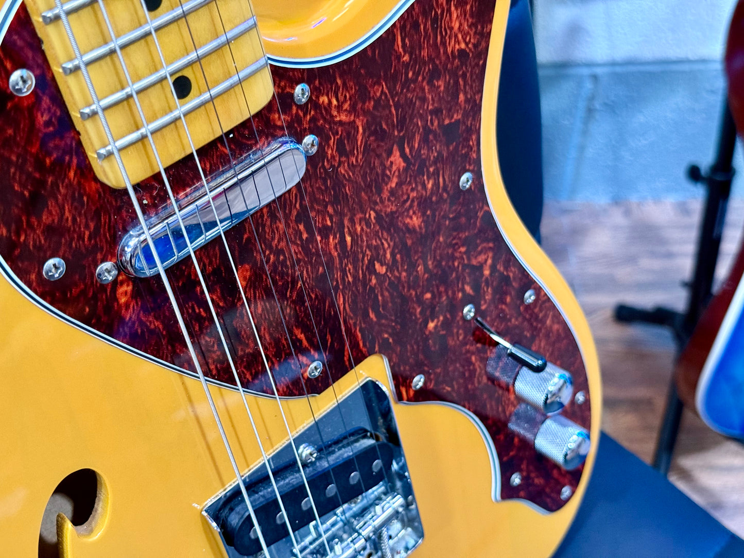 ๐2016๐ Tokai Breezysound ATE60 TL Thinline Telecaster~ Butterscotch + Case!