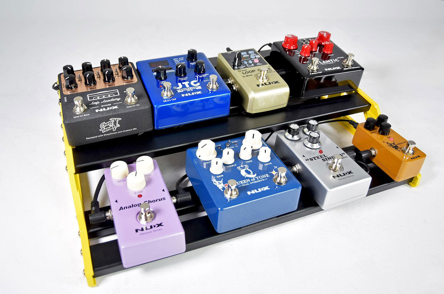 NU-X Bumblebee Pedalboard with Bag & Accessories- Medium