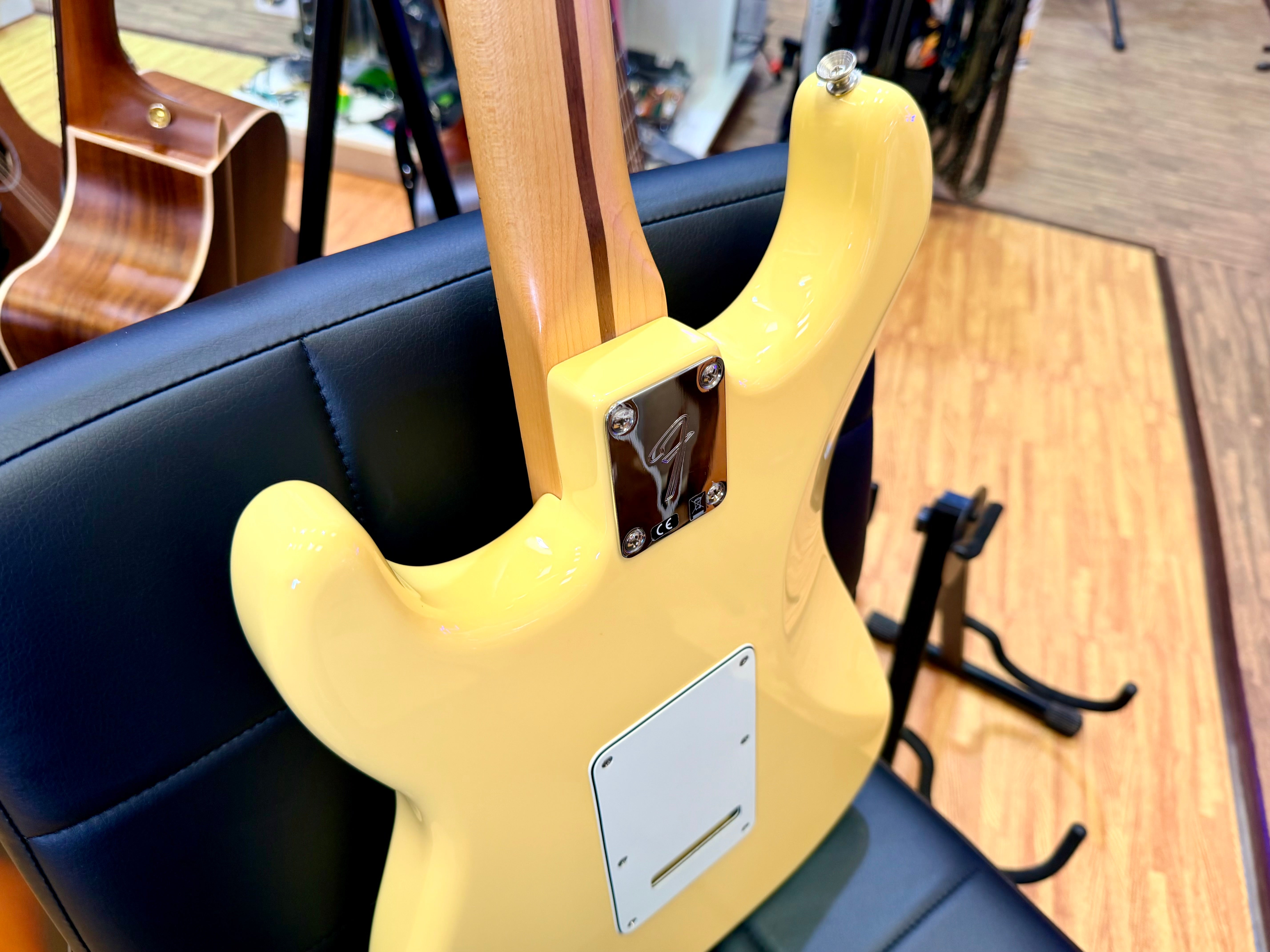 ✨2019✨ Fender Player Stratocaster HSS~ Buttercream Maple Neck~ Mexican Strat!