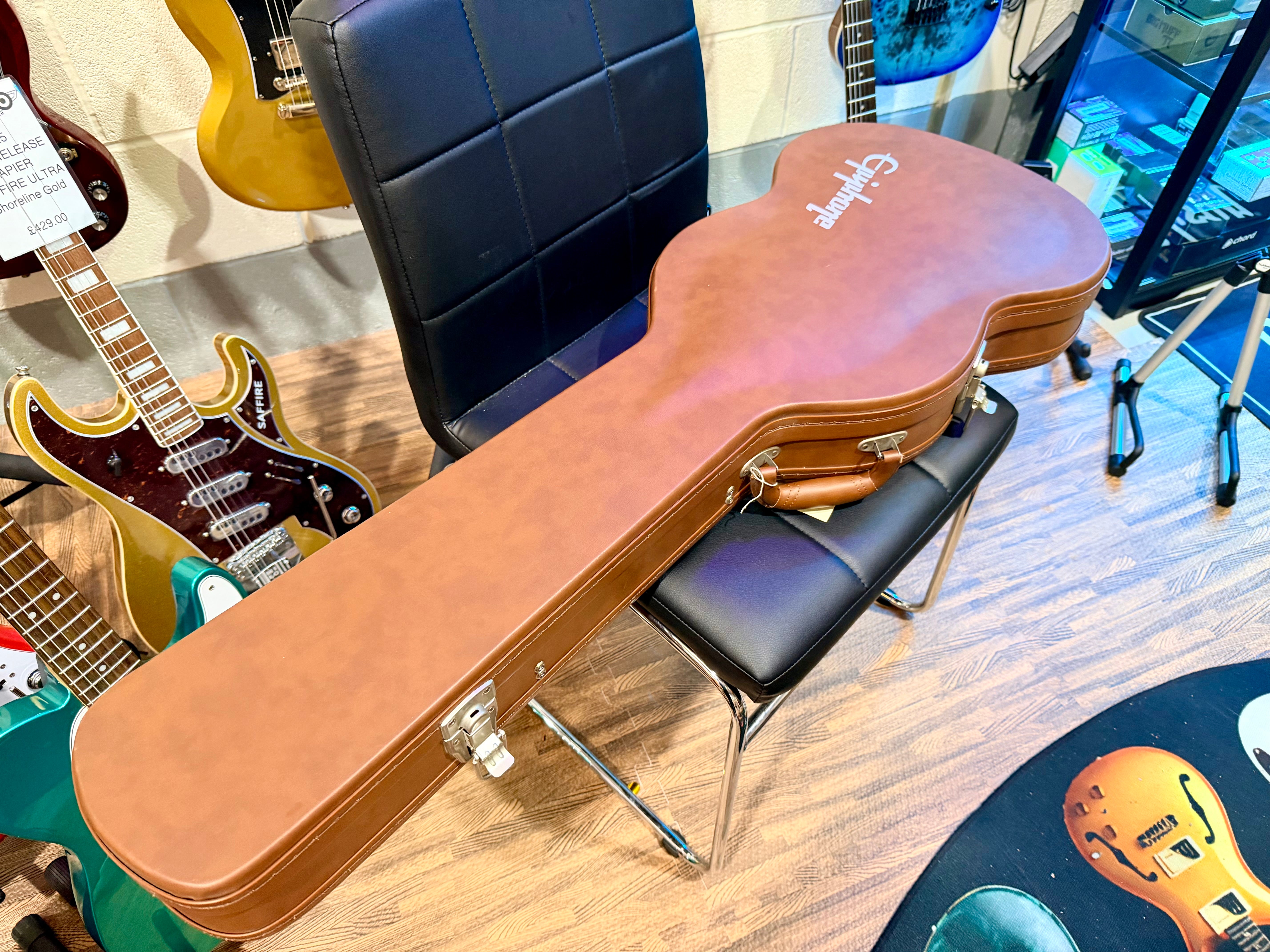 🌟2022🌟 Epiphone 1961 Les Paul SG Standard~ Aged Classic White~ ‘61 + Hard Case