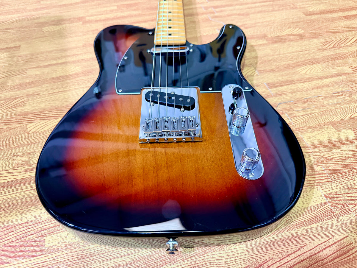2026 Fender Player II Mexican Telecaster 3-Colour Sunburst Maple Neck~ Ex Demo!