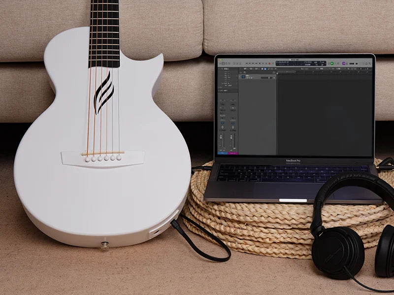 Enya Nova Go SP1 White Carbon Fibre Electro-Acoustic Guitar