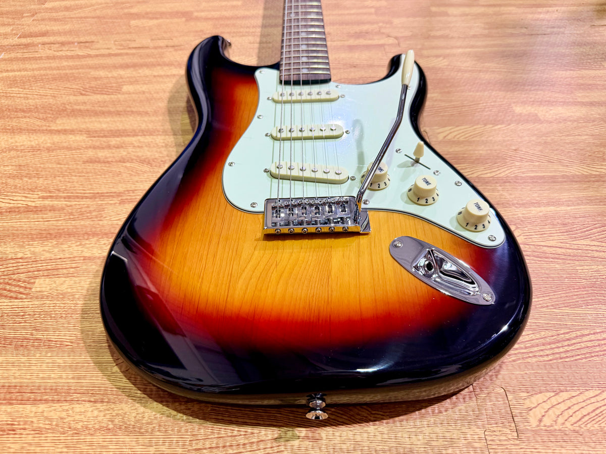 SX SST62+ 3-Tone Sunburst ST Electric Guitar~ Gig Bag~ Stratocaster Style NEW