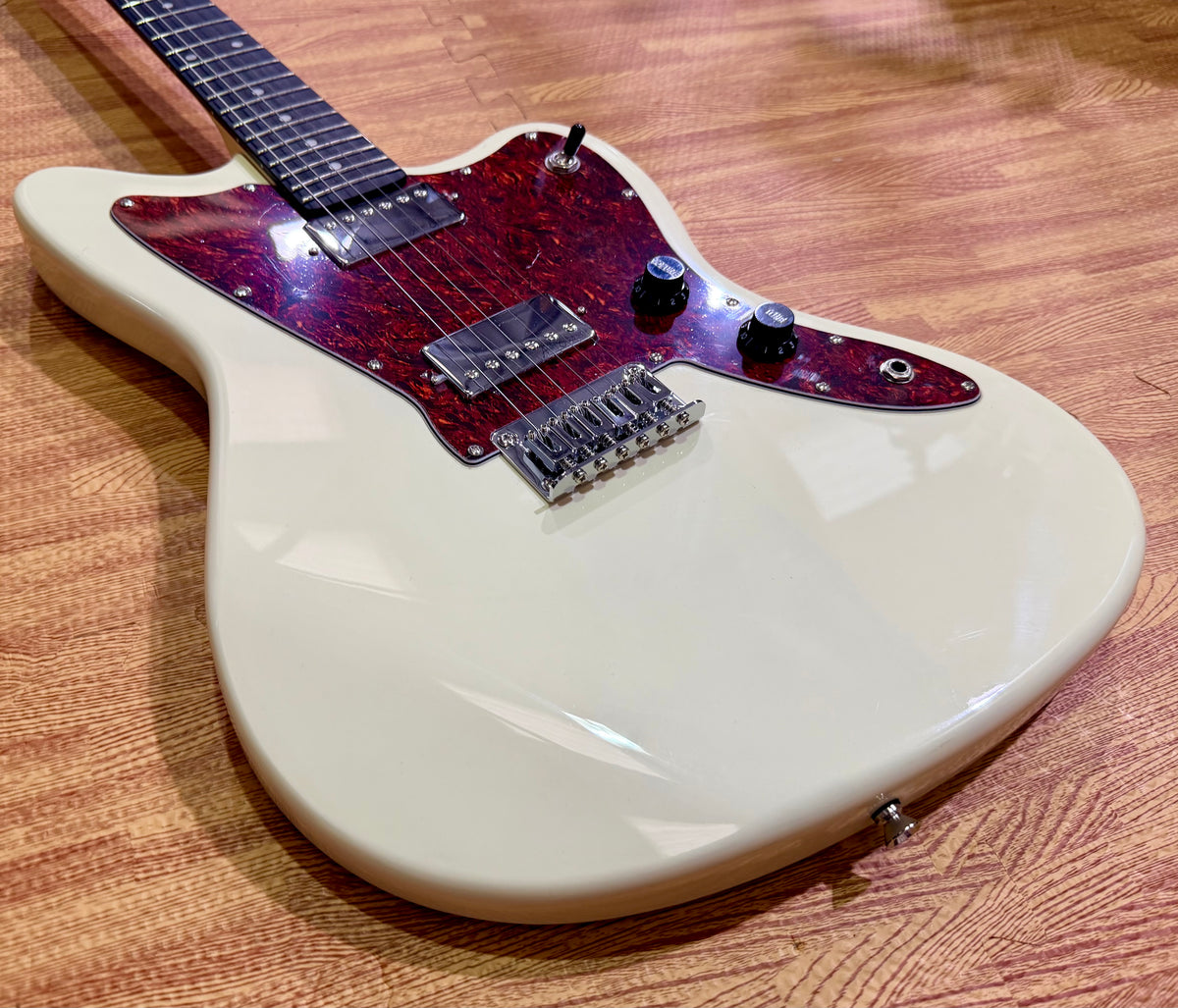 Vintage V50 Coaster Electric Guitar~ Vintage White~ Jazzmaster Style~ B Stock