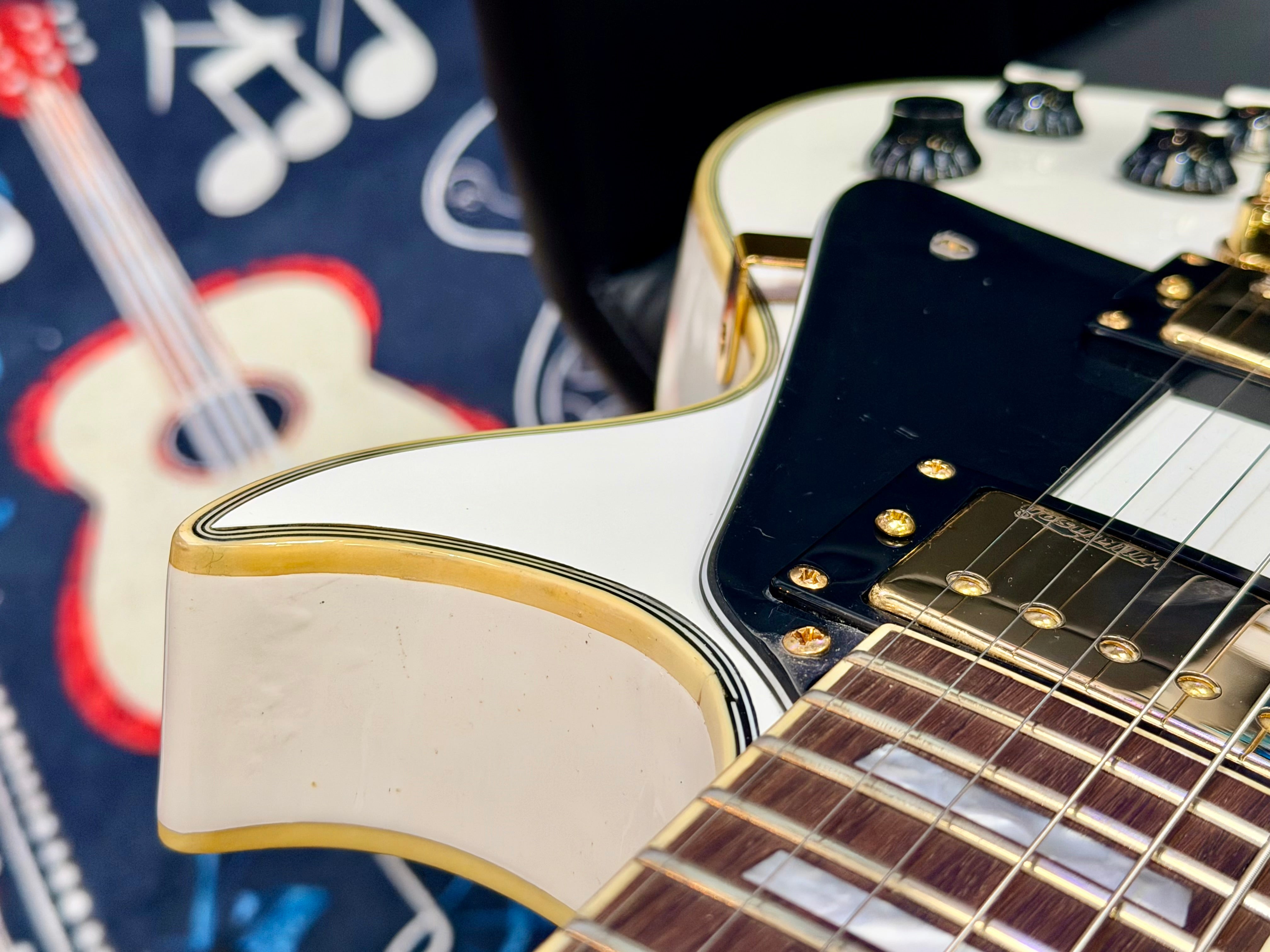 🔥B-STOCK🔥 Vintage V100 ReIssued Electric Guitar – Arctic White Les Paul V100AW