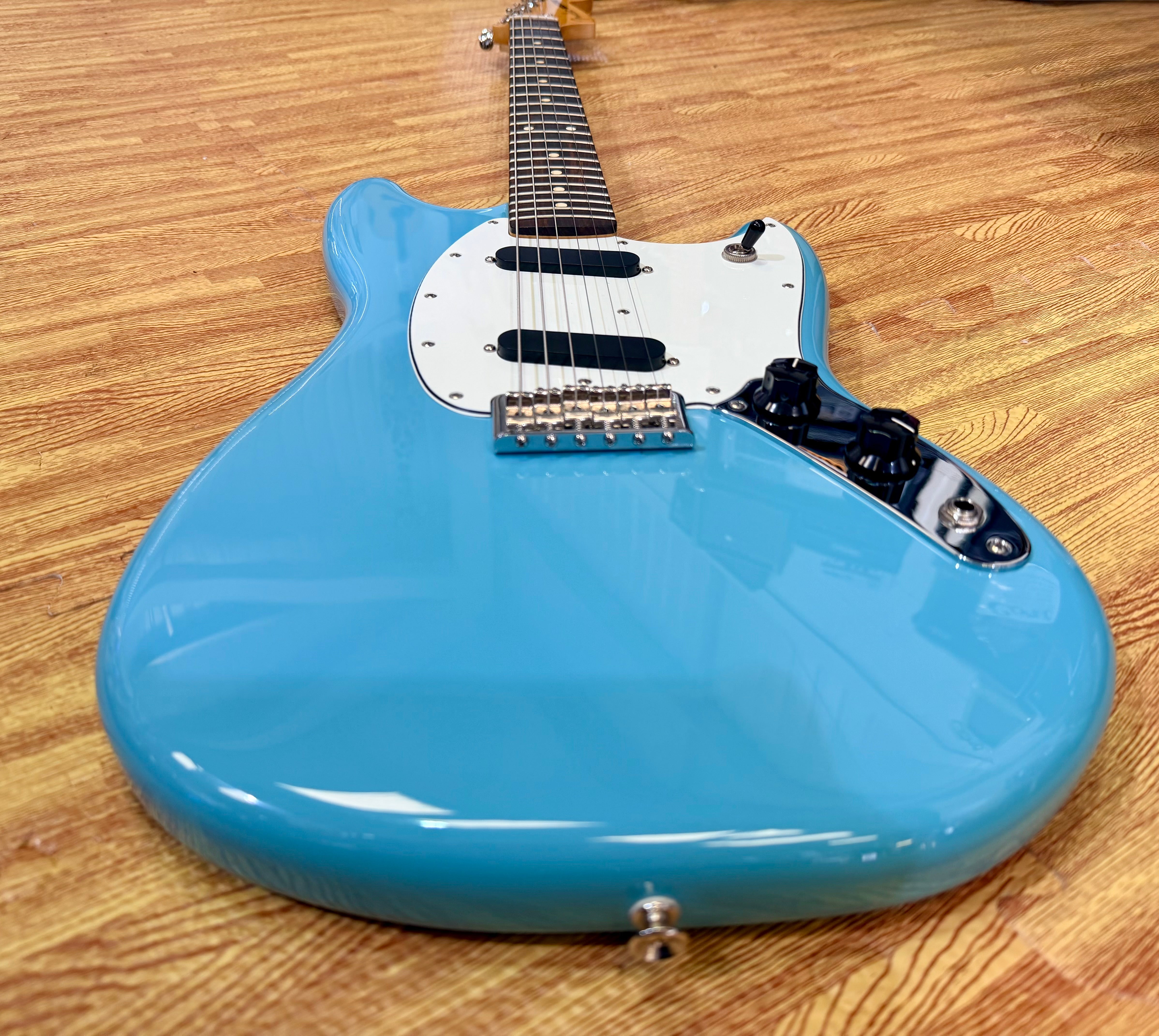 ✨2024✨ Fender Player II Mustang~ Aquatone Blue Electric Guitar~ Mexican MIM!