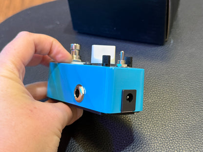 🎸NEW🎸 Mooer Micro Compact Sky Verb Digital Reverb Guitar Effects Pedal~ MRV2