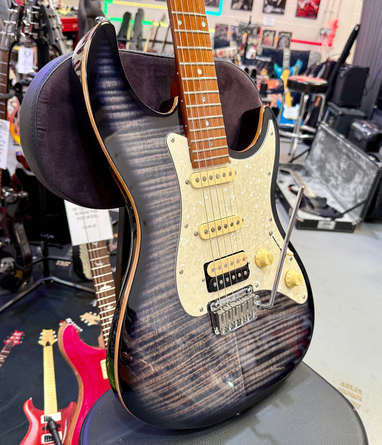 🔥EX DEMO 2024🔥 Sire Larry Carlton S7 FM~ Flamed Maple HSS~ Transperant Black!