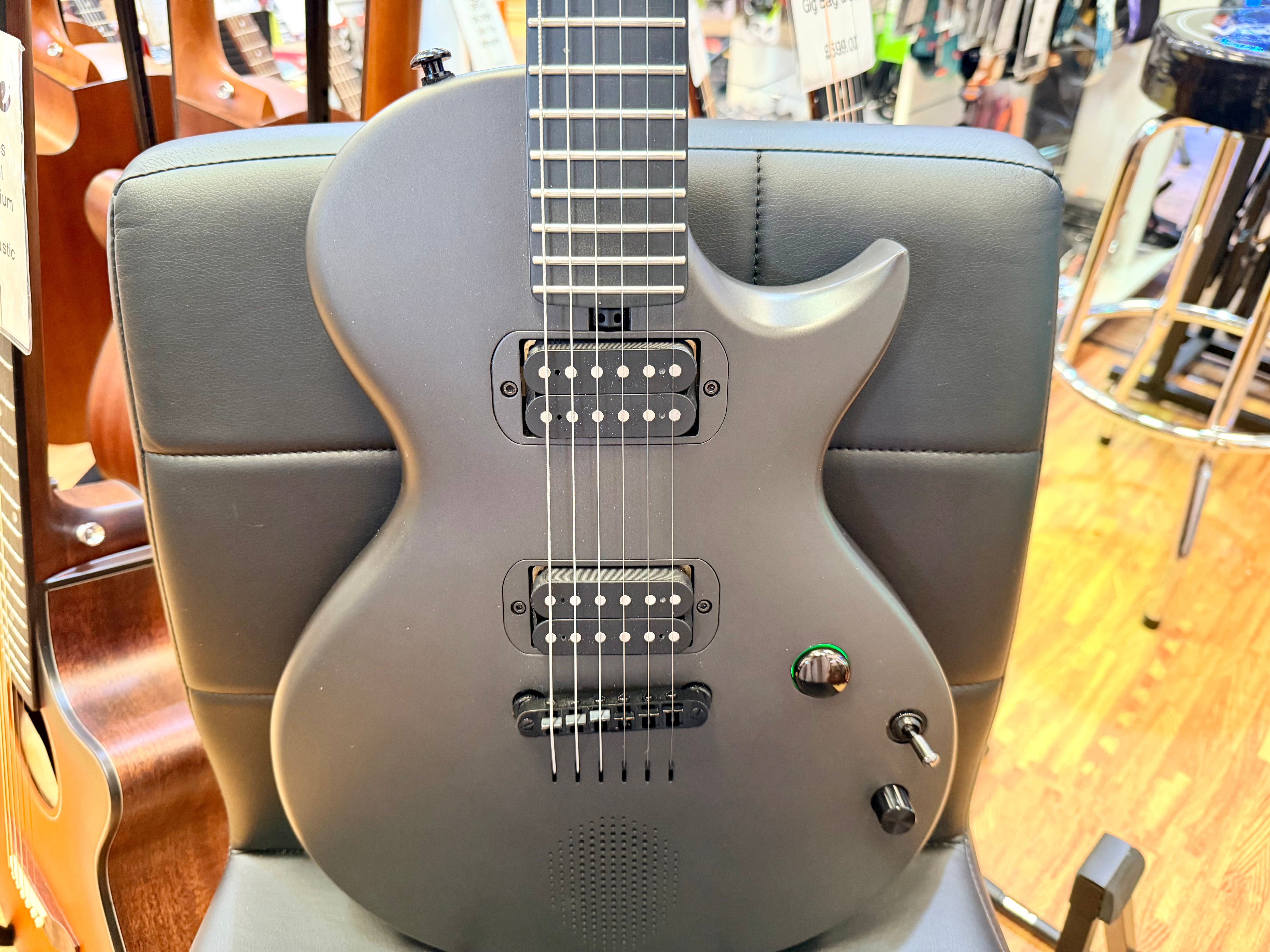 🔥B-STOCK🔥 Enya Nova Go Sonic Black Smart Carbon Fibre Electric Guitar + Bag!