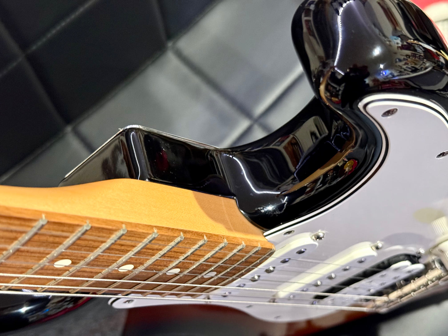 🔥MINT🔥 Fender Player Stratocaster HSS~ Mexican~ Pau Ferro~ 3 Color Sunburst!