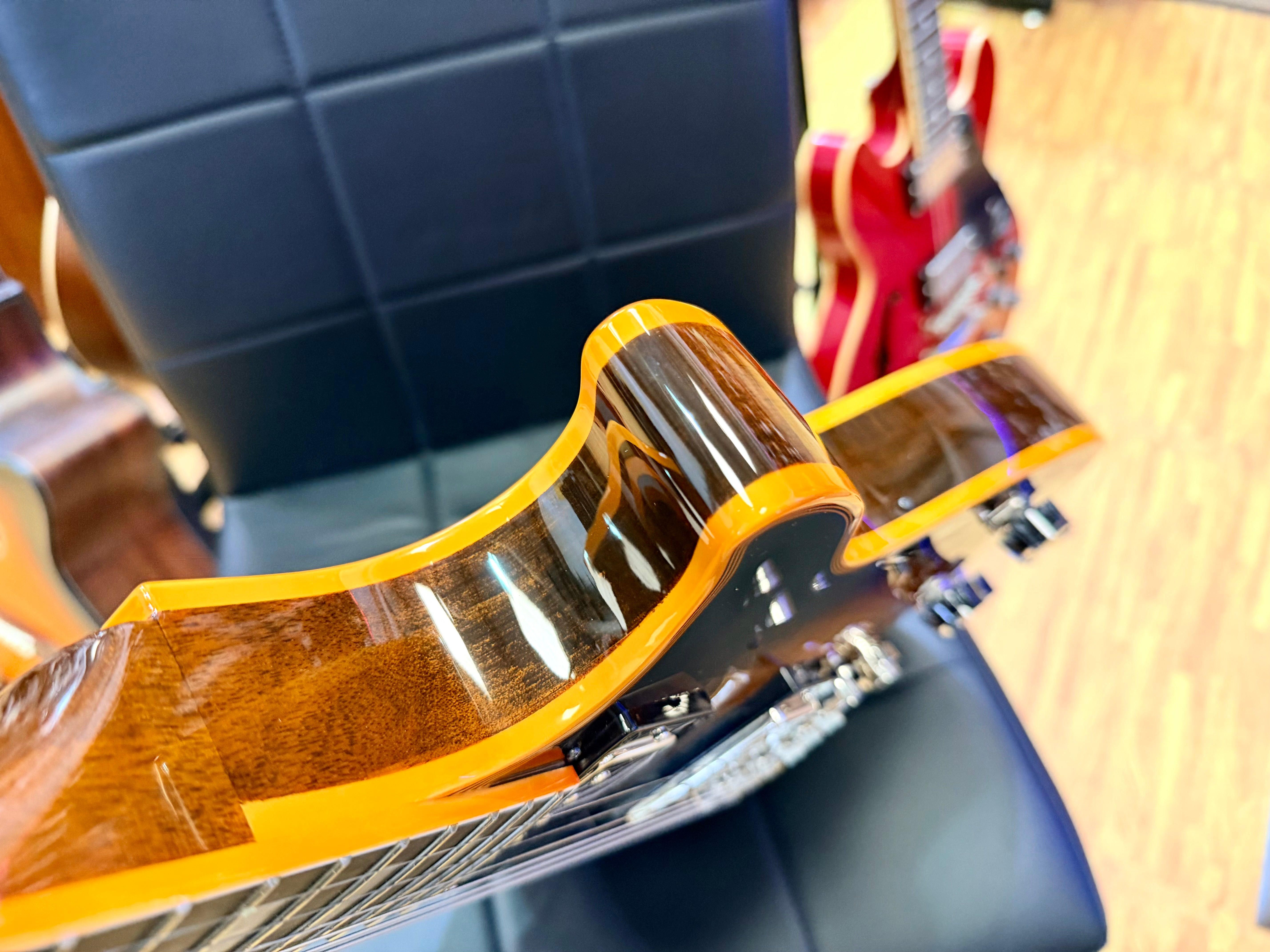 🔥2025🔥 Epiphone Les Paul Custom Widow Orange Burst~ Inspired by Gibson + Bag!