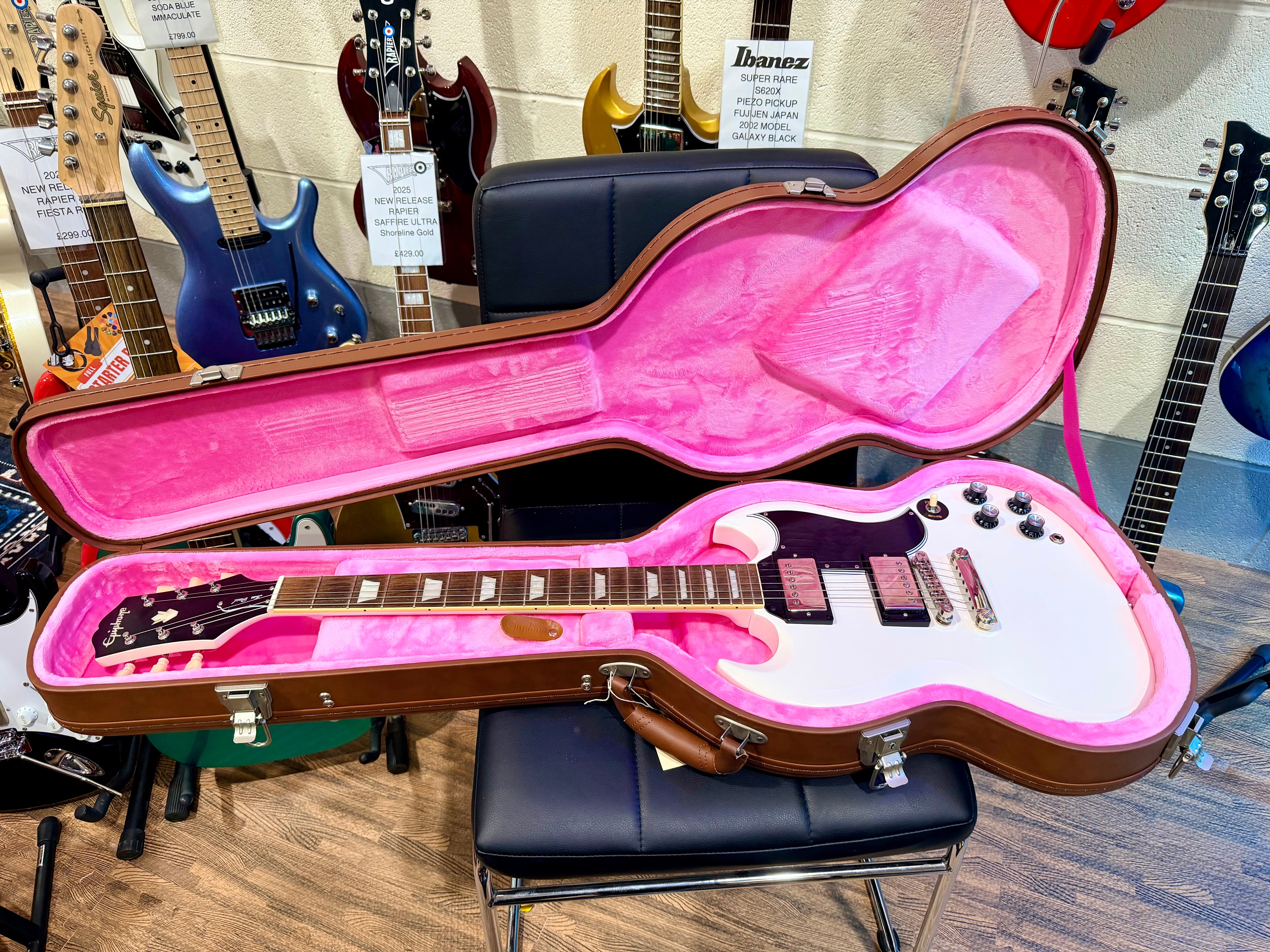 🌟2022🌟 Epiphone 1961 Les Paul SG Standard~ Aged Classic White~ ‘61 + Hard Case