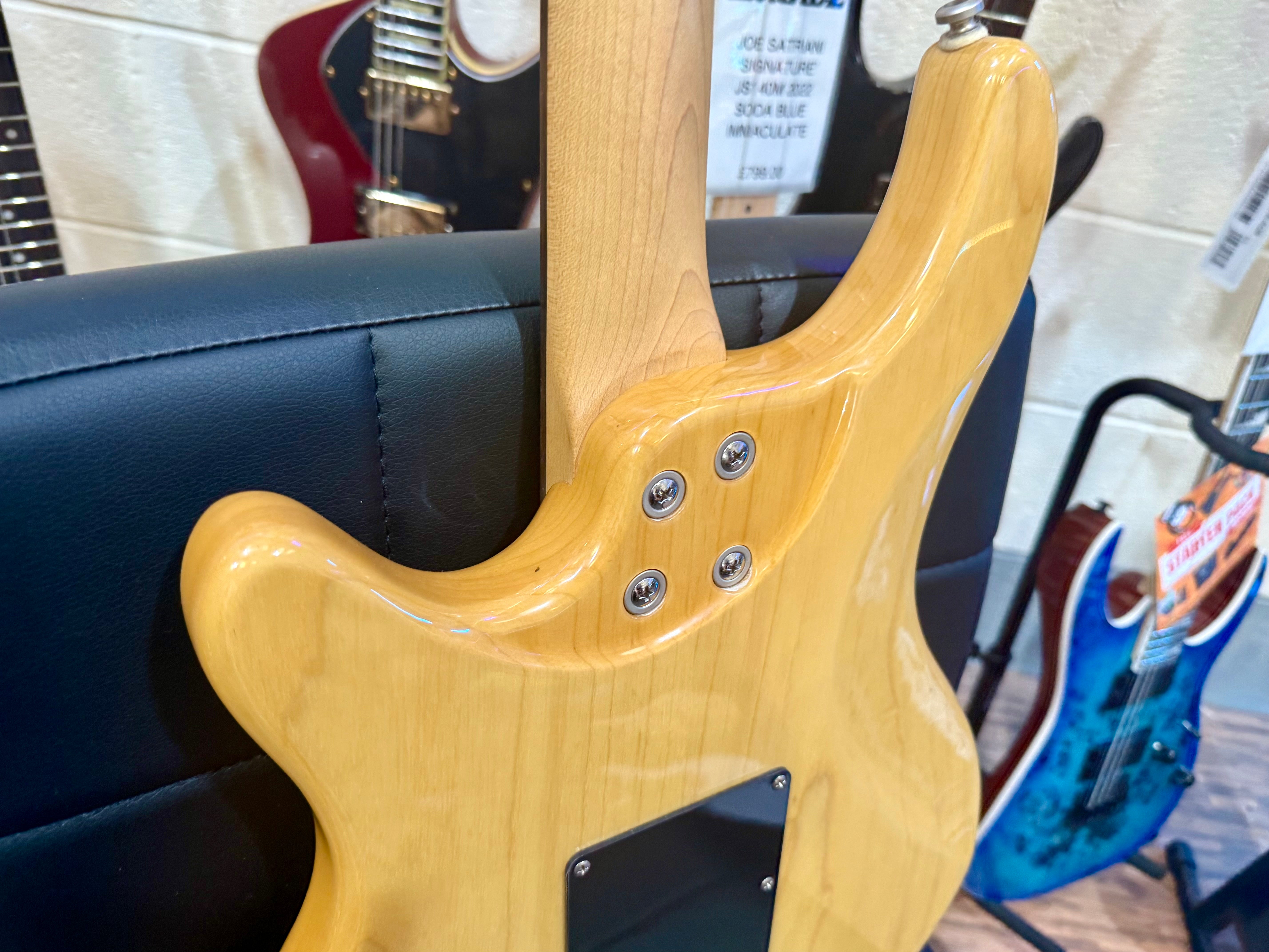 🌟KOREAN🌟 Shine SIL-410 F-Hole Electric Guitar~ Made In Korea~ Natural Gloss!