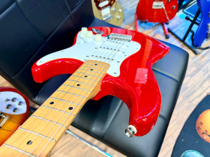 🎸 1995 KOREA 🎸Fender Squier Stratocaster~ Korean Made Strat~ Cherry Red!