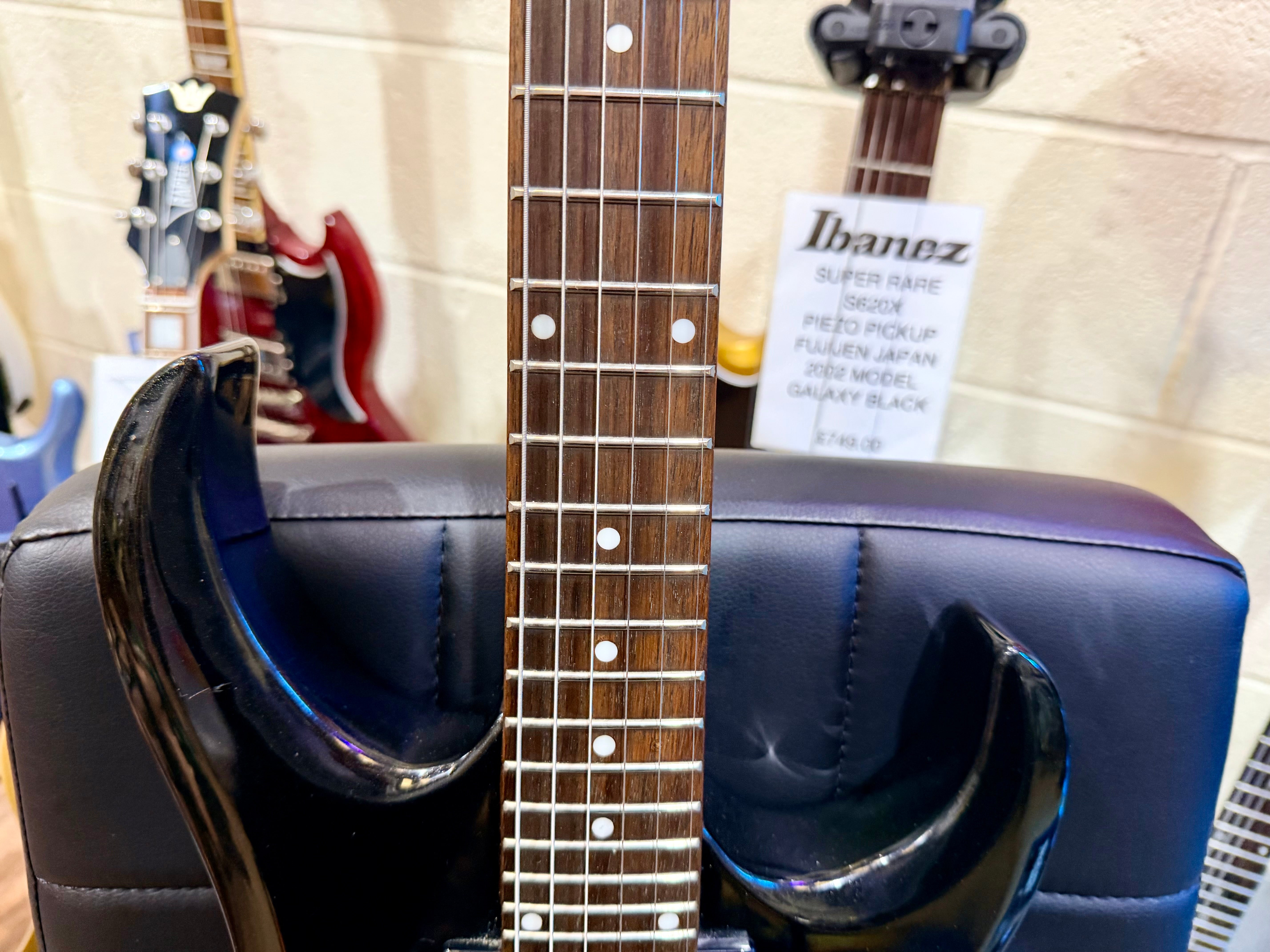 🎸RARE🎸 Tanglewood Rock 3 Electric Guitar~ HHH Pickups~ Black Sparkle~ 2000’s!