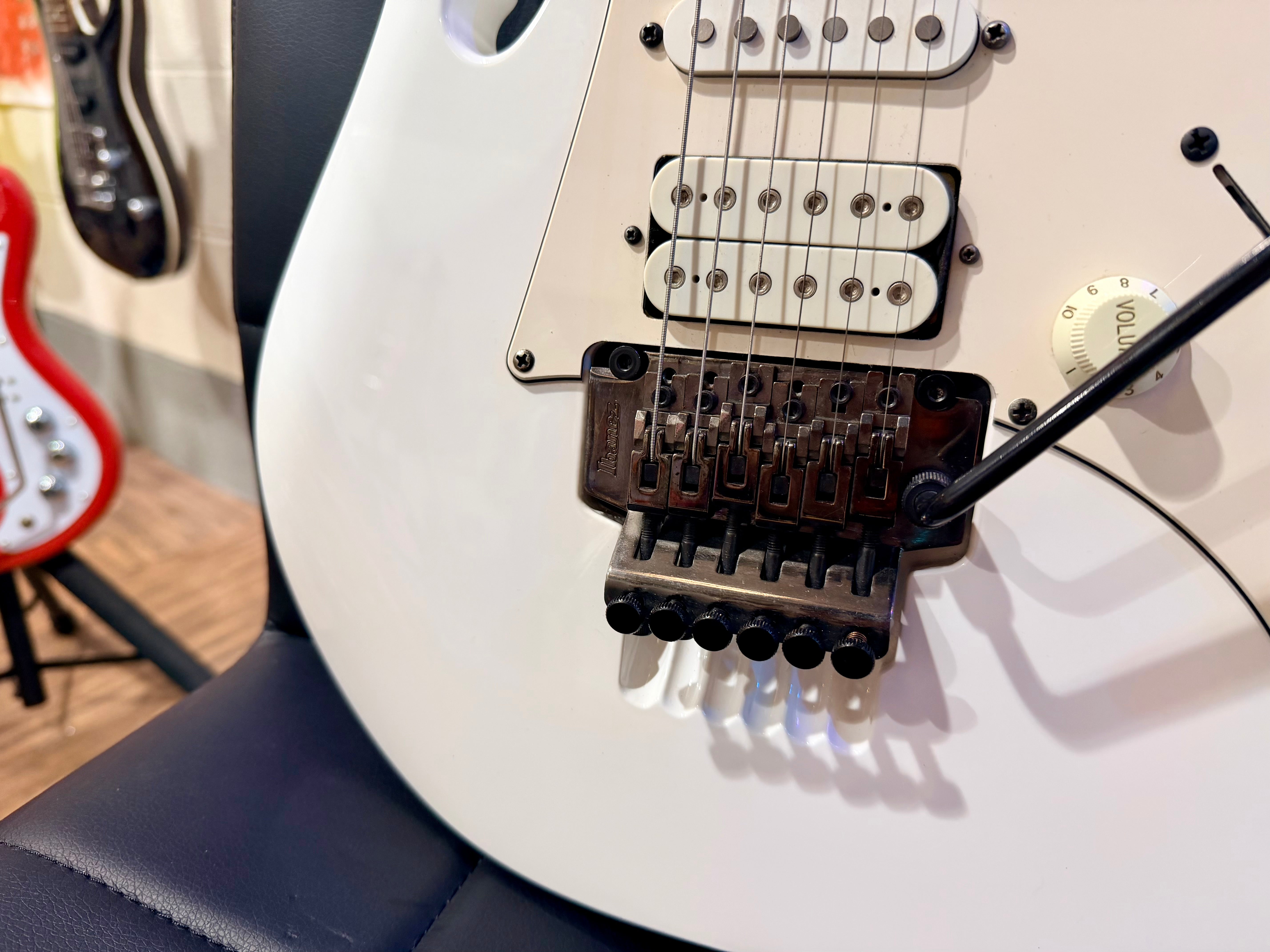 🔥2016🔥 Ibanez JEMJR Steve Vai Signature Electric Guitar~ Jem Junior~ White!