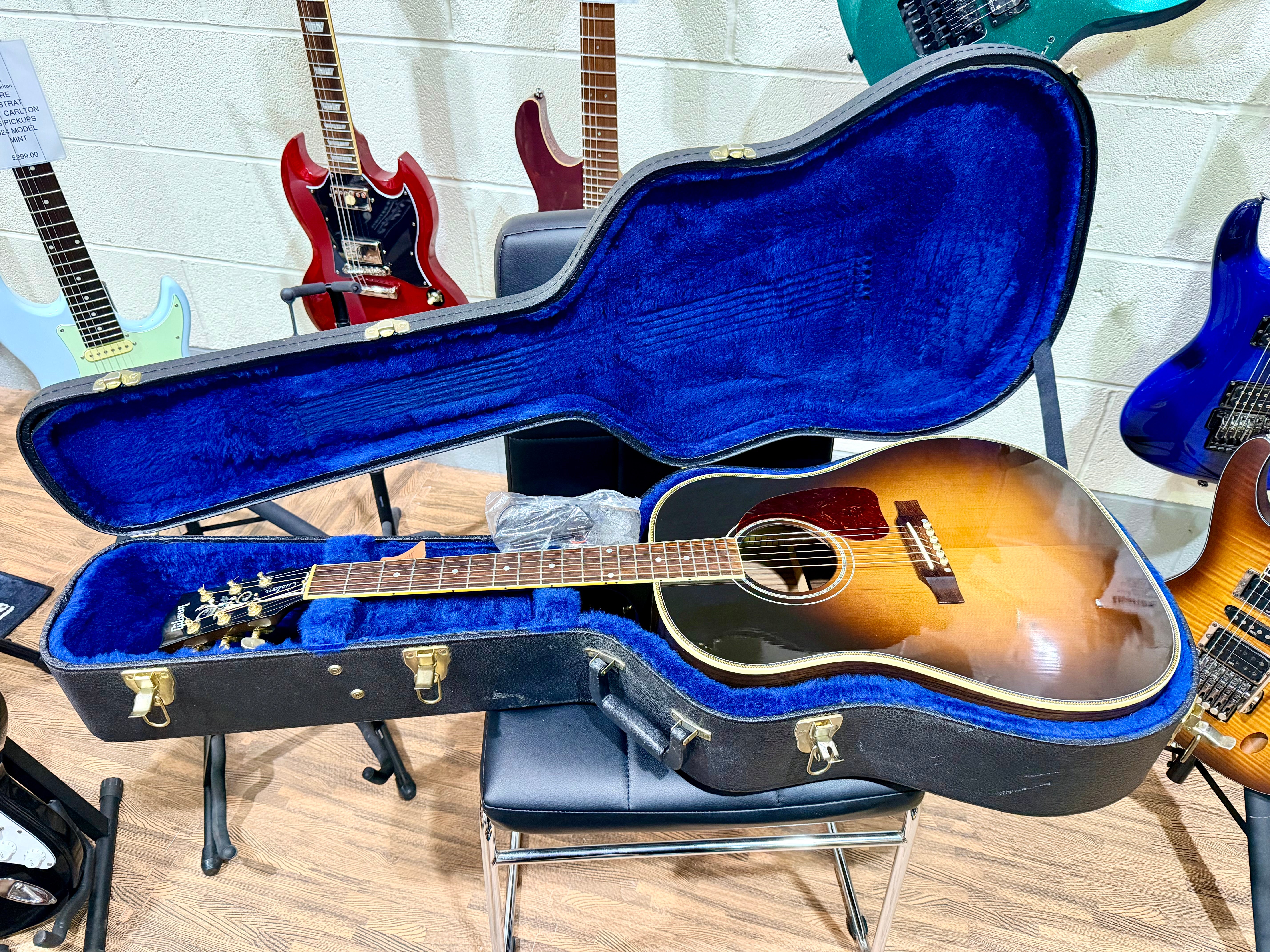 ⭐2011⭐ Gibson J-45 Custom Acoustic Guitar~ Rosewood~ Seymour Duncan SA-6 Pickup!