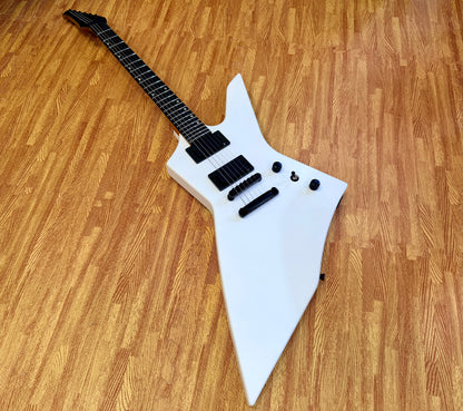 ⚡️NEW⚡️ Spira X-400 Satin White Offset Explorer Electric Guitar HH~ Roasted Neck