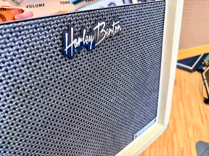 ✨MINT✨ Harley Benton TUBE15 Celestion 15W All-Valve Combo Guitar Amp~ White!