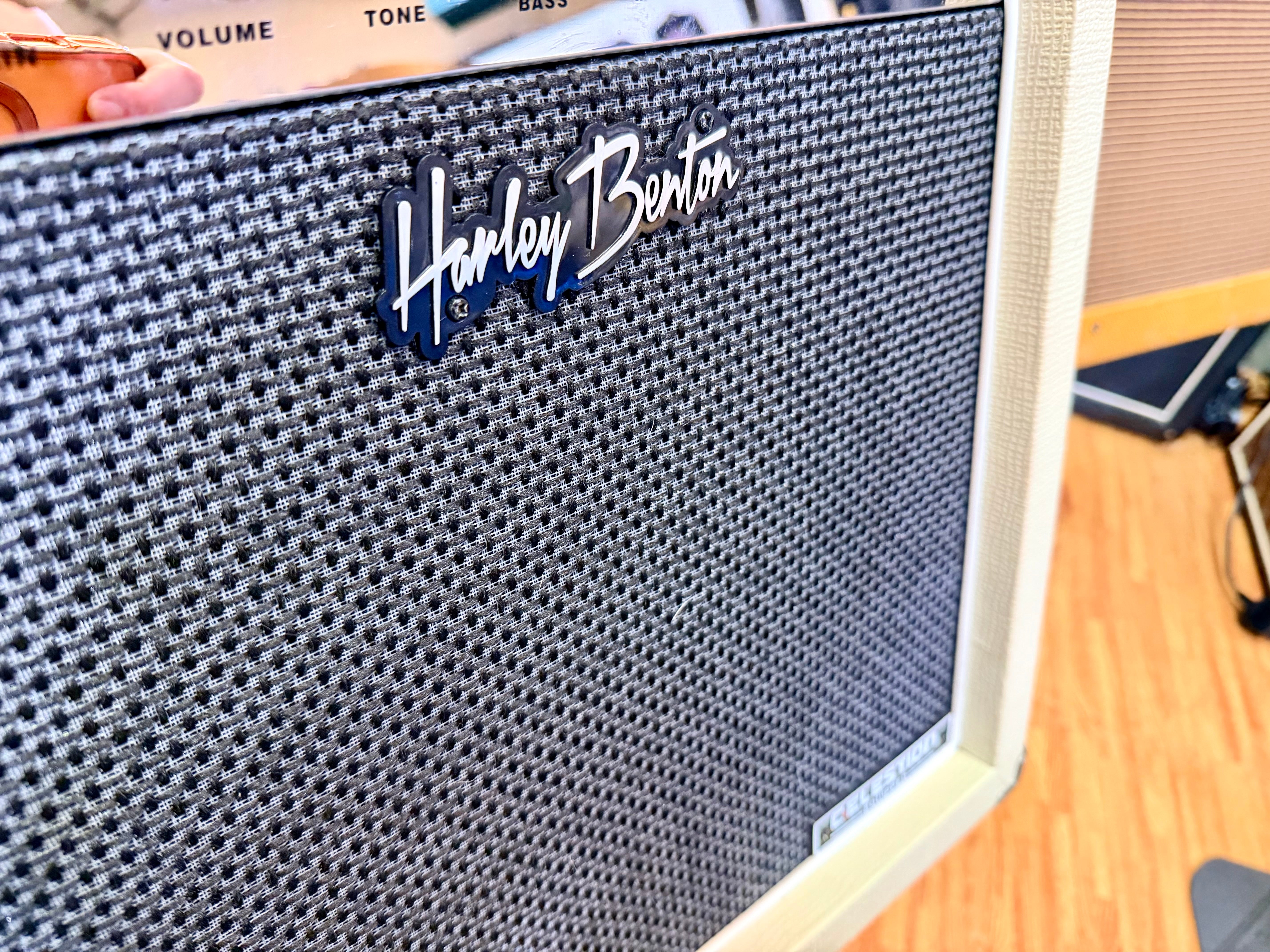 ✨MINT✨ Harley Benton TUBE15 Celestion 15W All-Valve Combo Guitar Amp~ White!