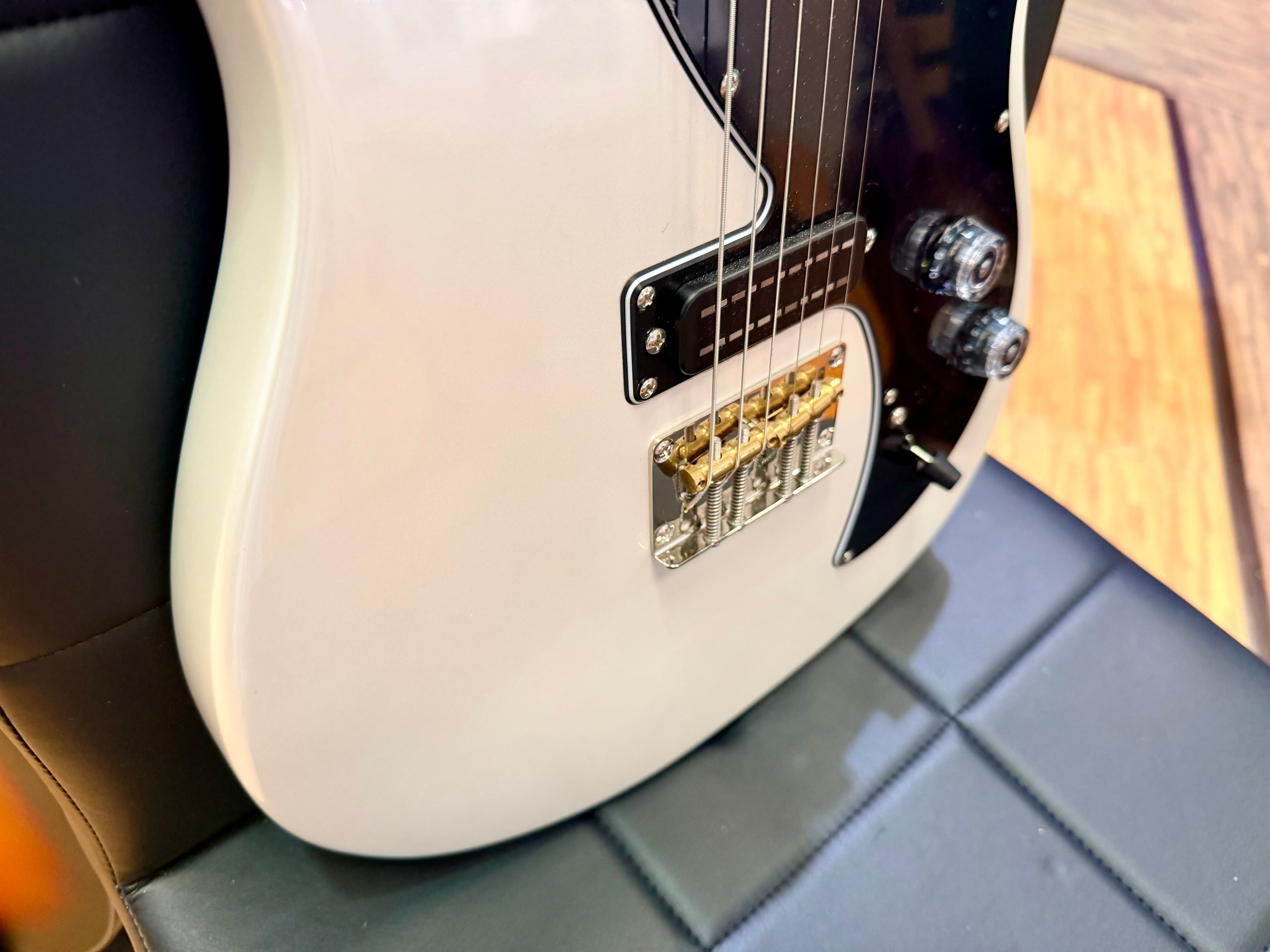✨2026✨ PRS SE NF53 in Pearl White with Gig Bag~ Ex-Demo Electric Guitar~ MINT!