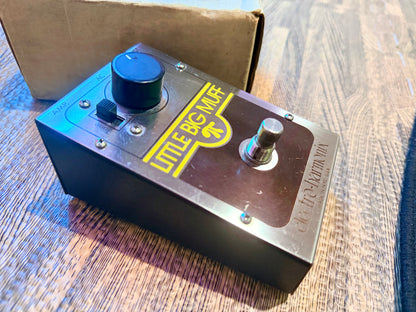 🎸 1970/1980 Boxed~Vintage Electro-Harmonix Little Big Muff Guitar Fuzz Pedal 🎸