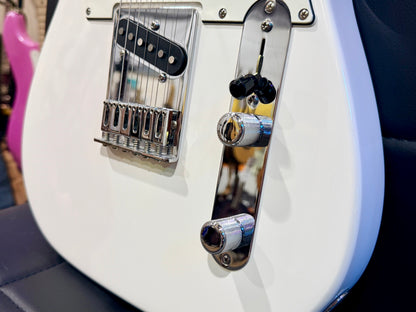 🌟MINT 2021🌟 Fender Player Telecaster Pau Ferro~Polar White~ Mexican MIM Tele