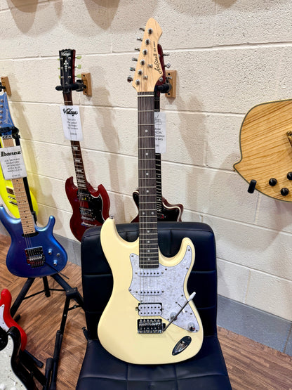 🎸 Aria Pro II 714 Strat Shape Electric Guitar~ Vintage White~ HSS Pickups 🎸