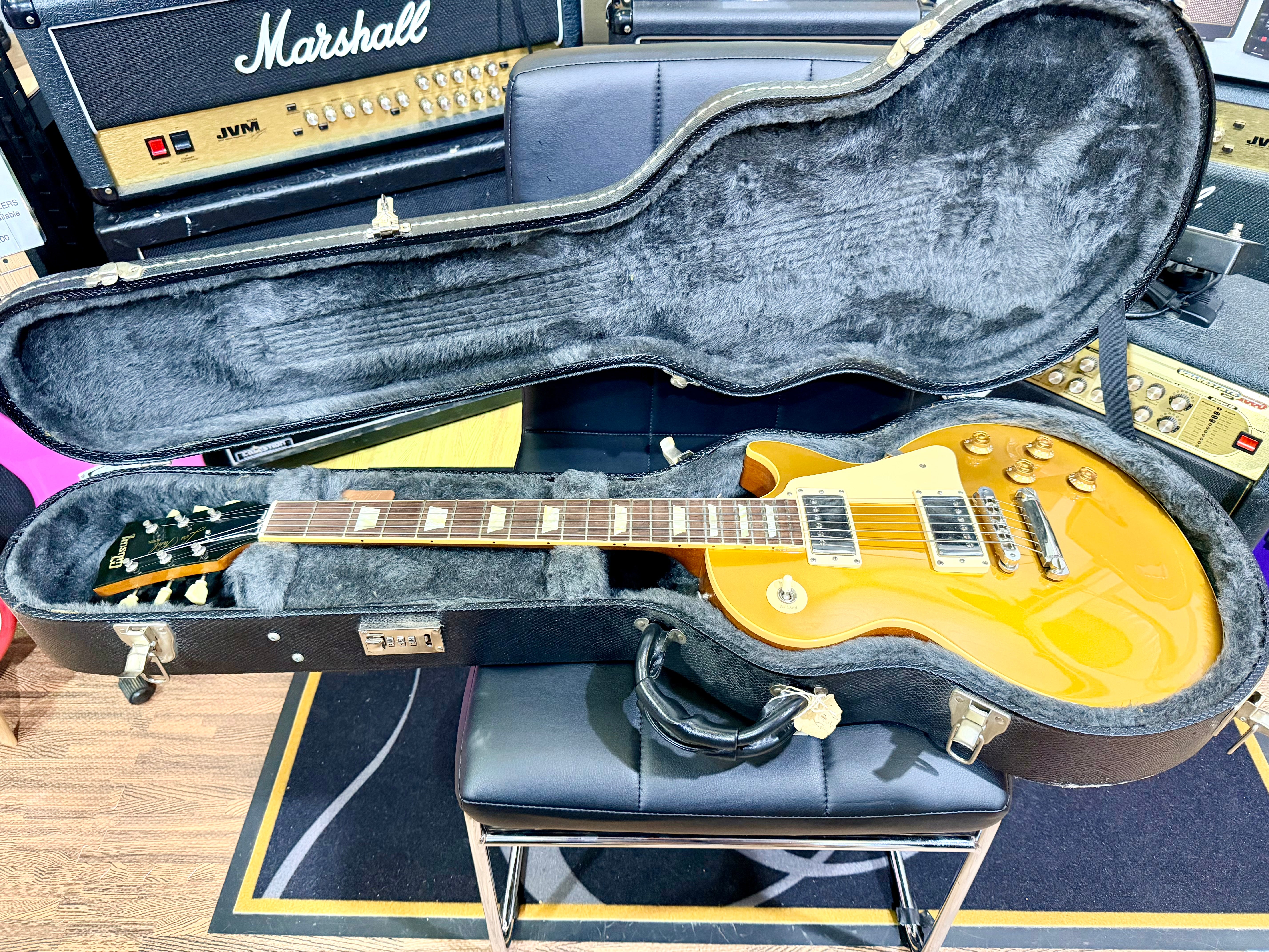🌟 2005 Gibson USA Les Paul Standard Goldtop Jim Marshall OBE Signed + Case 🌟