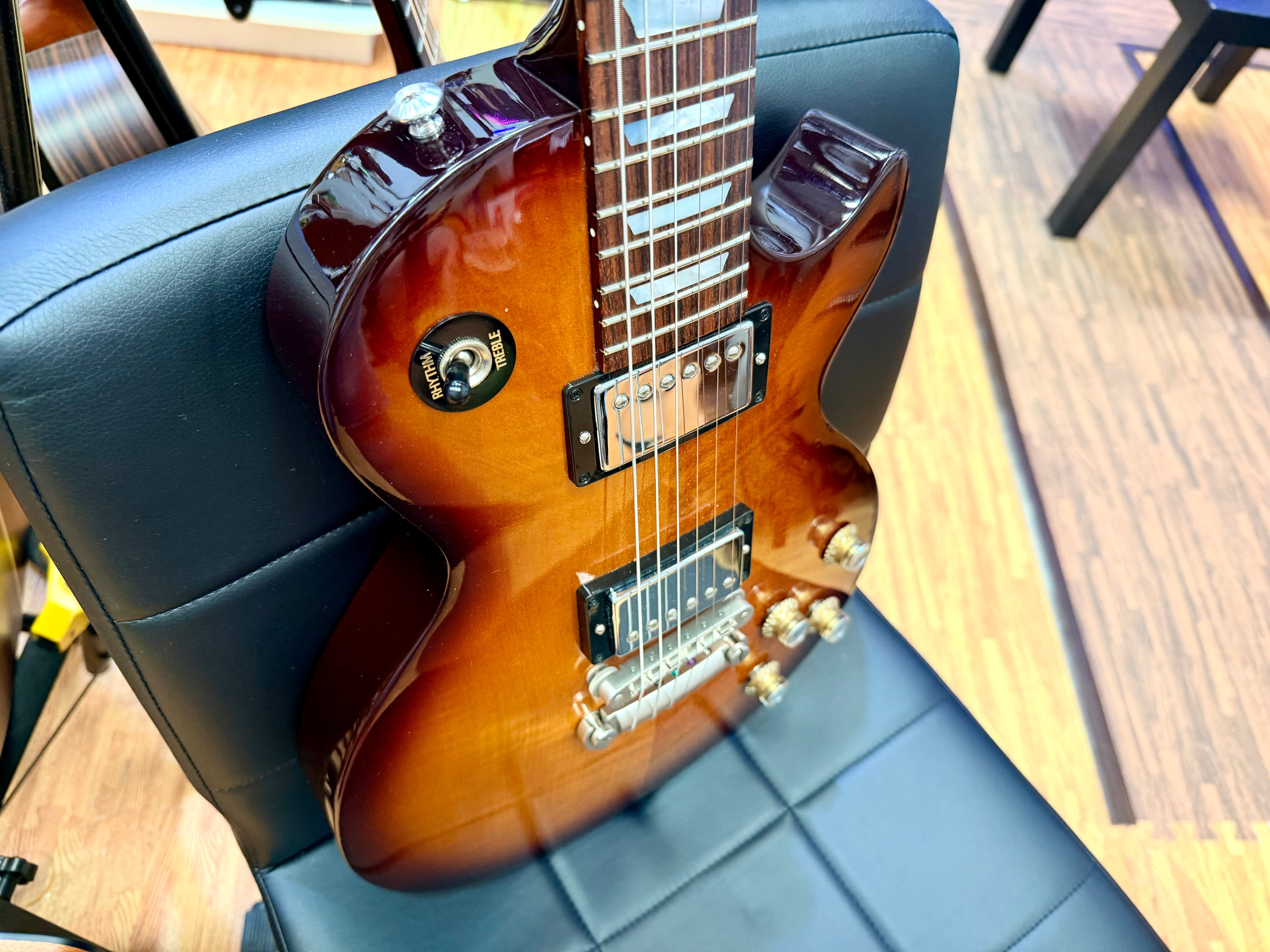 ✨2015✨ Gibson Les Paul Studio~ 100th Birthday Model~ Desert Burst~ Gold Case!