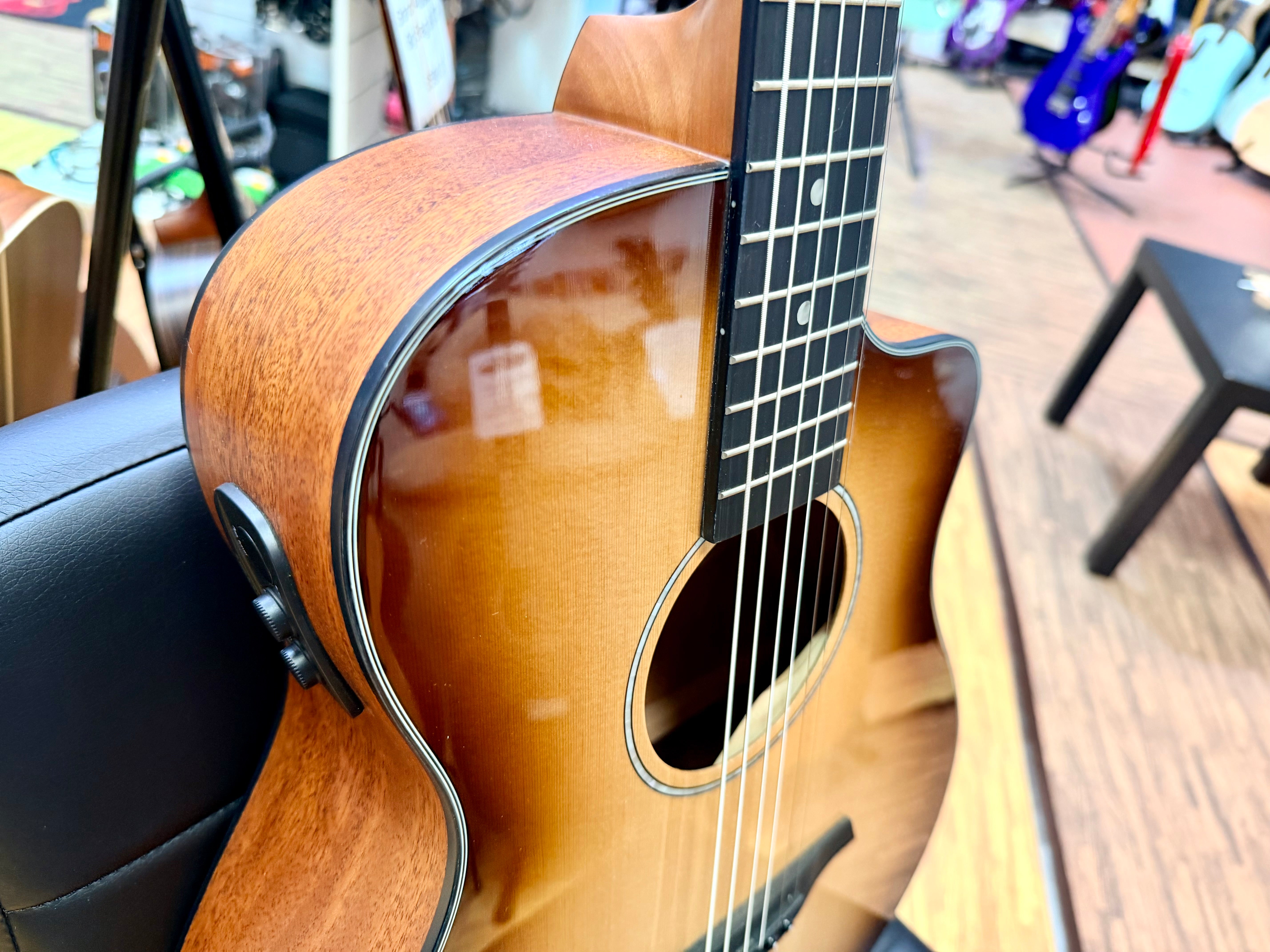 ✨NEW✨ Vintage Pacific Coast VEC300CA Electro-Acoustic Guitar~ Cappuccino Burst!