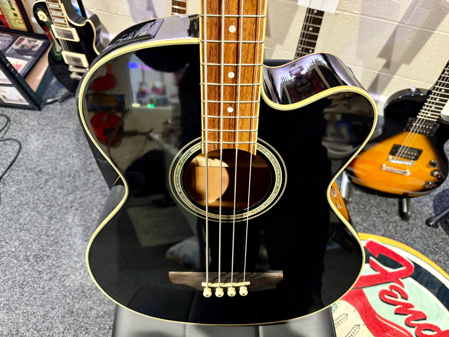 🌟ELECTRO-ACOUSTIC BASS 🌟 Takamine EGB2S-BK Gloss Black Bass~MINT!
