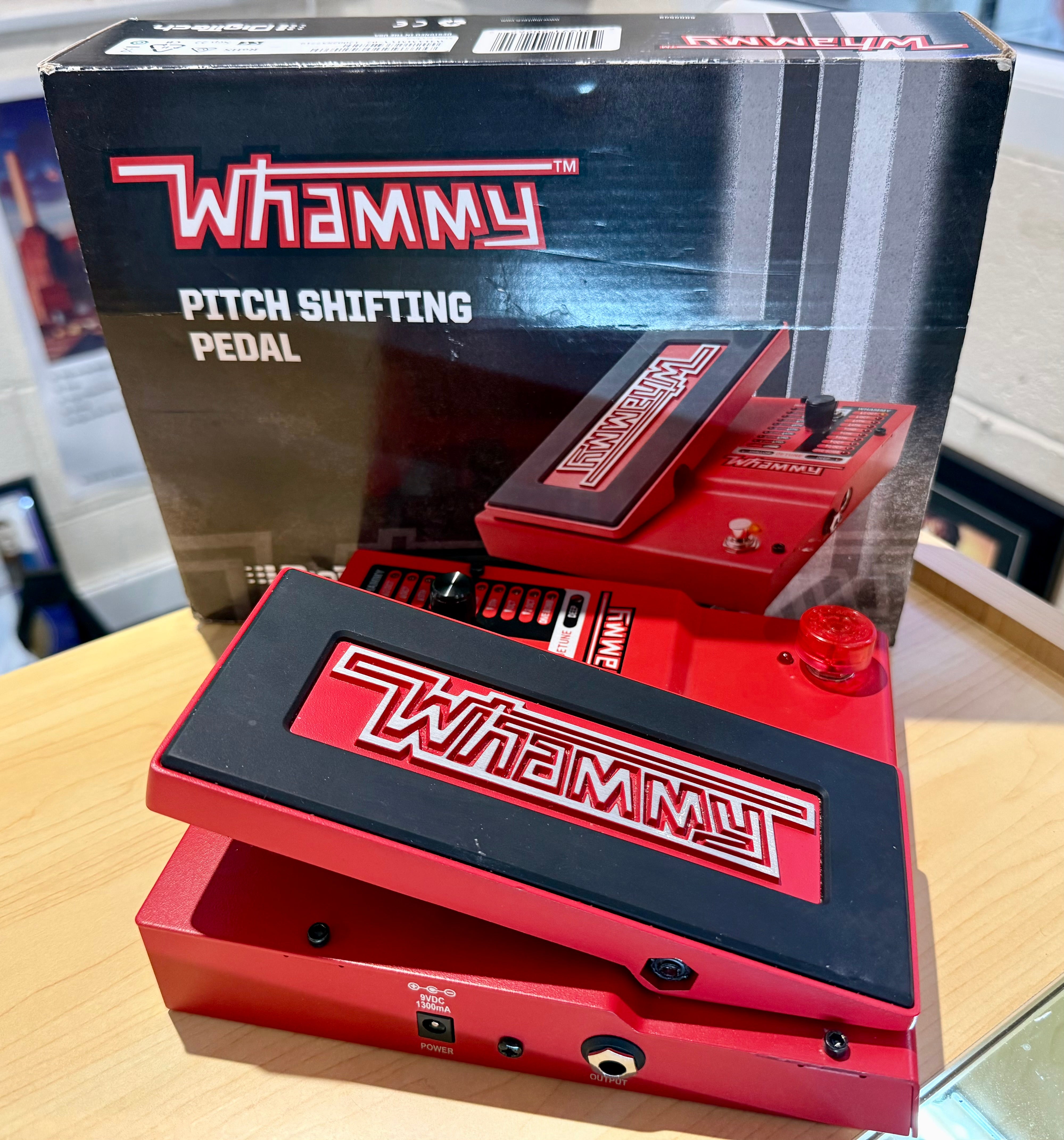 🎸 Digitech Whammy 5 (5th Generation) Pitch Bending Shift Guitar Effects Pedal 🎸