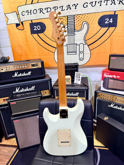 ⚡️NEW⚡️ Jet JS-380 OW Rosewood Electric Guitar~ Olympic White with Gold Hardware
