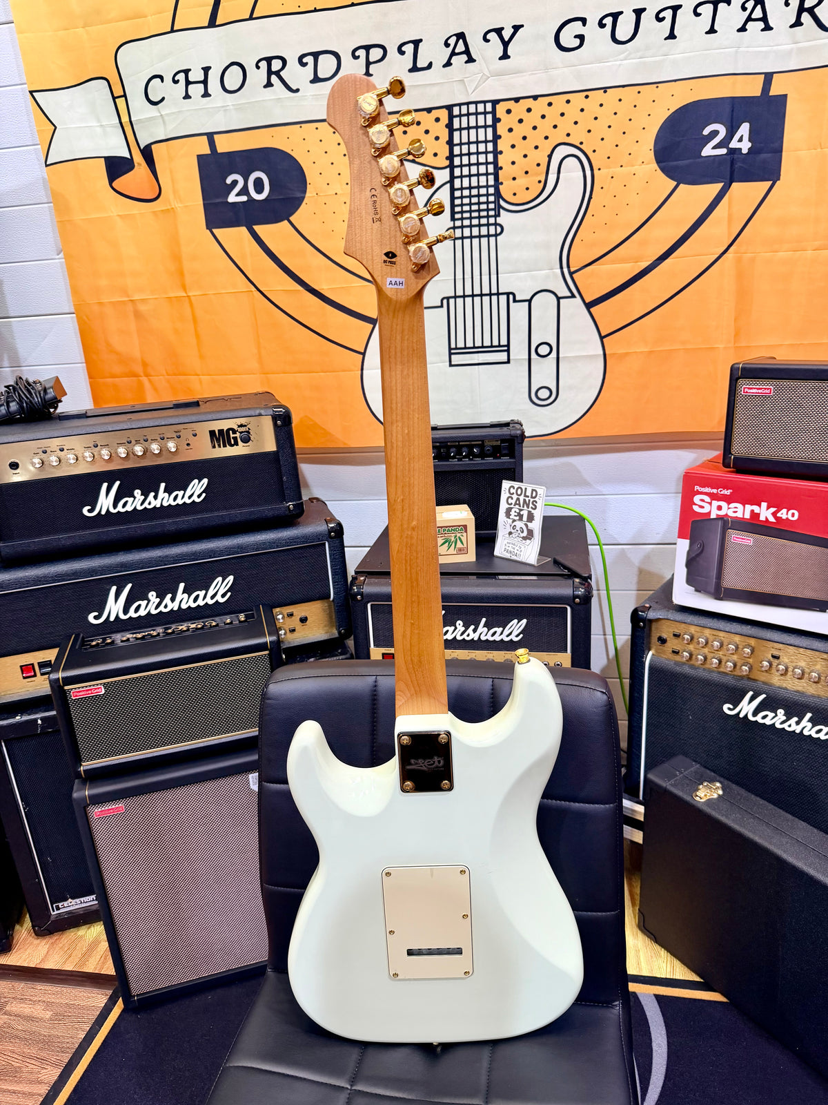 ⚡️NEW⚡️ Jet JS-380 OW Rosewood Electric Guitar~ Olympic White with Gold Hardware